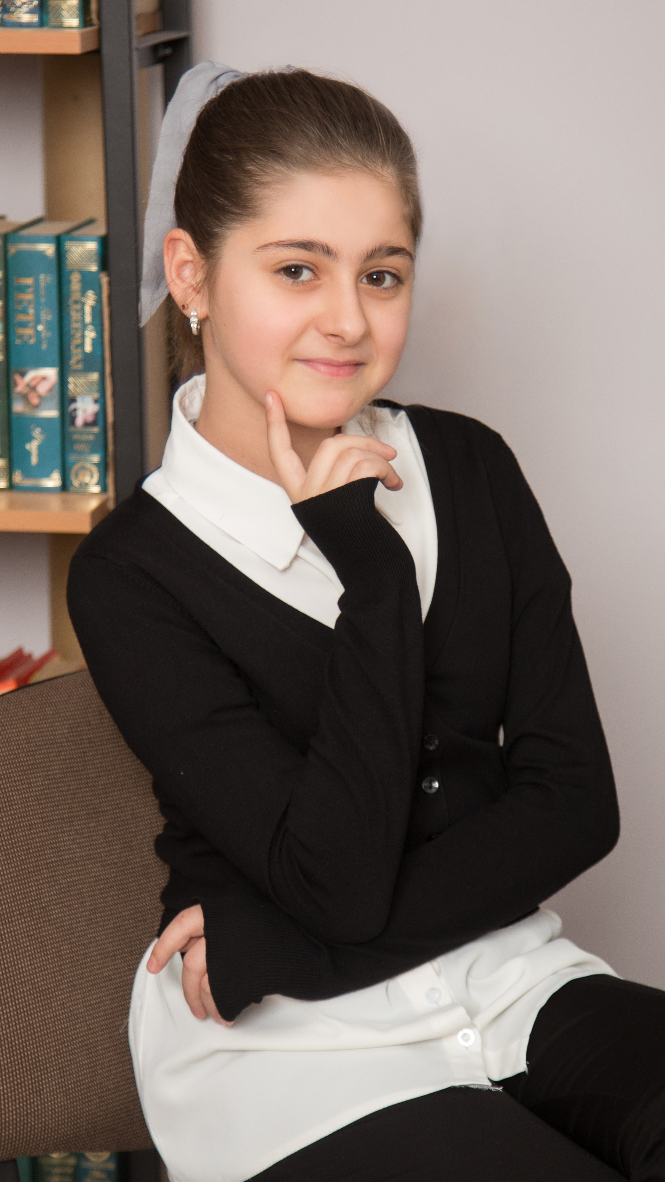 4 класс. Школьный фотограф в г. Нальчик Галимат Абитова