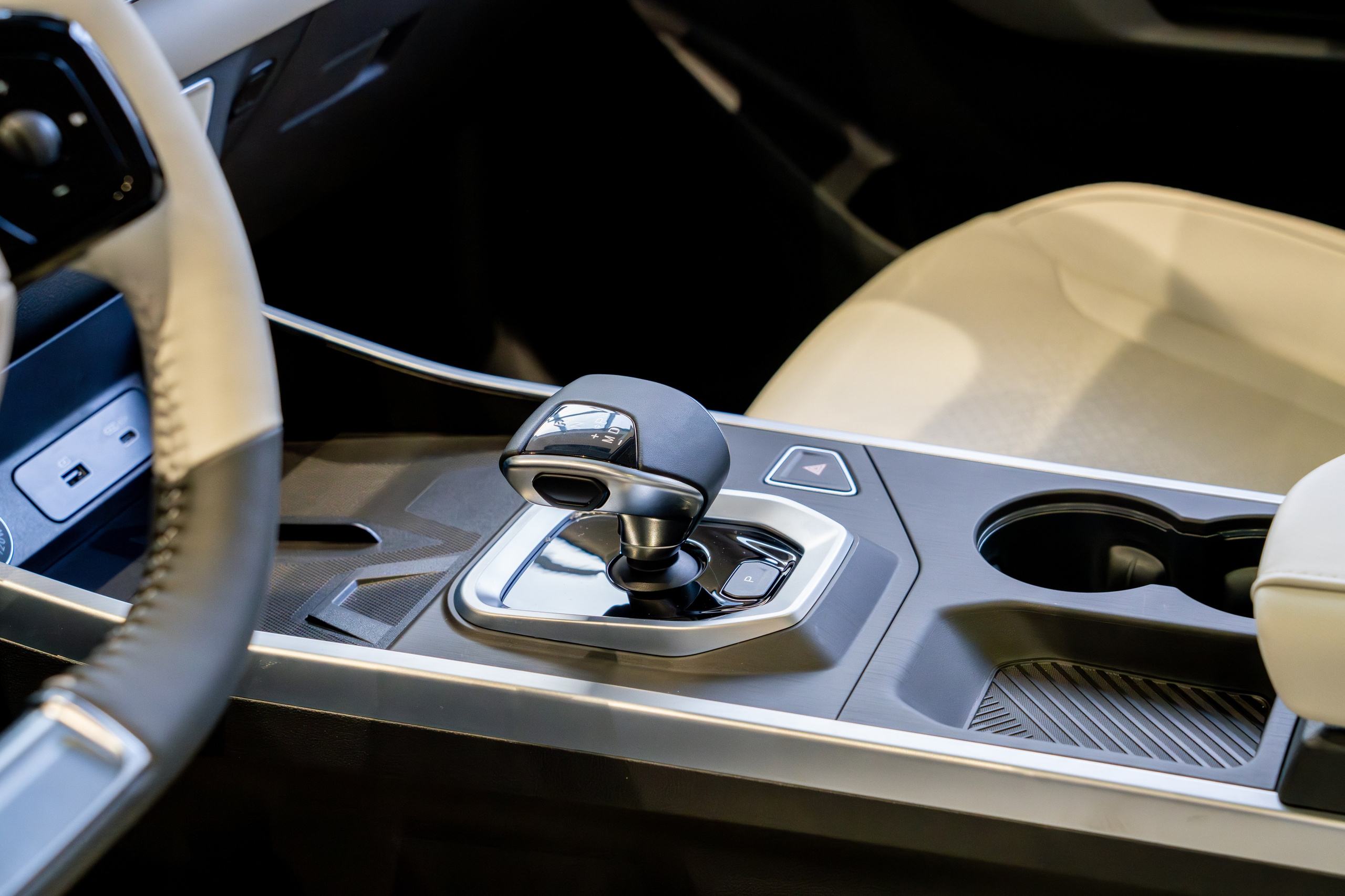 Авто. Видеограф Алексей Жарков