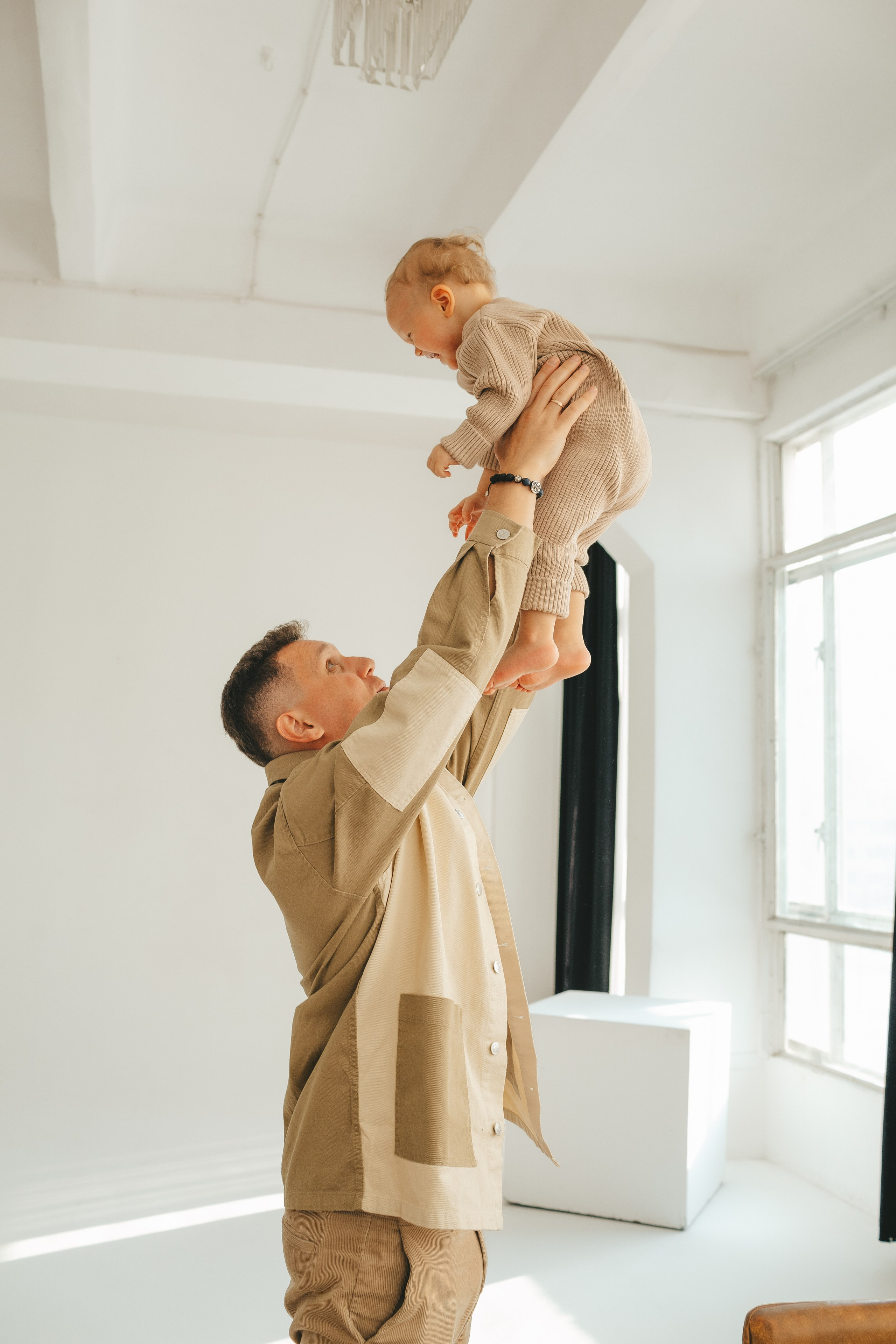 Семейная фотосессия в студии. Семейный и детский фотограф и видеограф в Москве, Дрокина Наталья