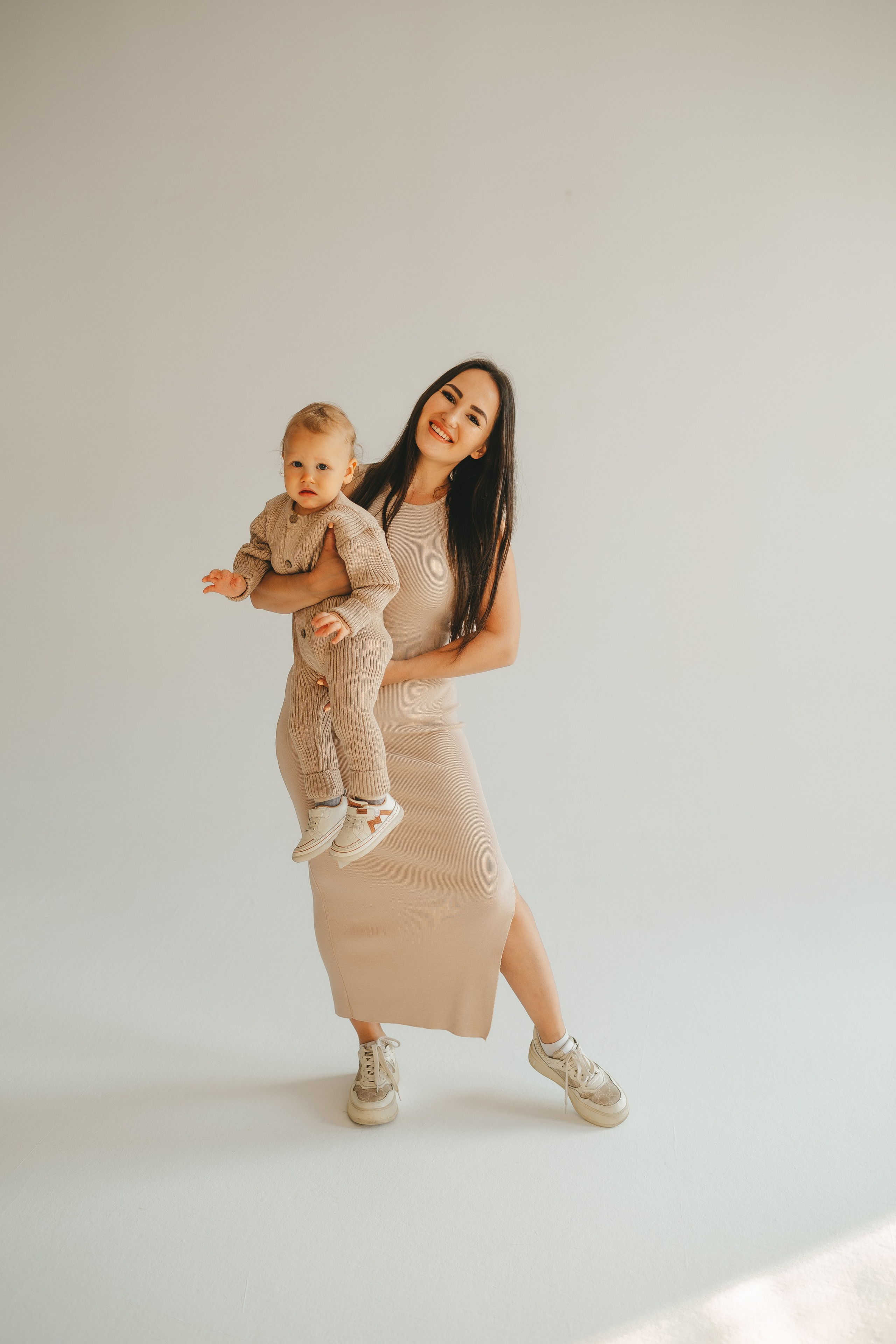 Семейная фотосессия в студии. Семейный и детский фотограф и видеограф в Москве, Дрокина Наталья