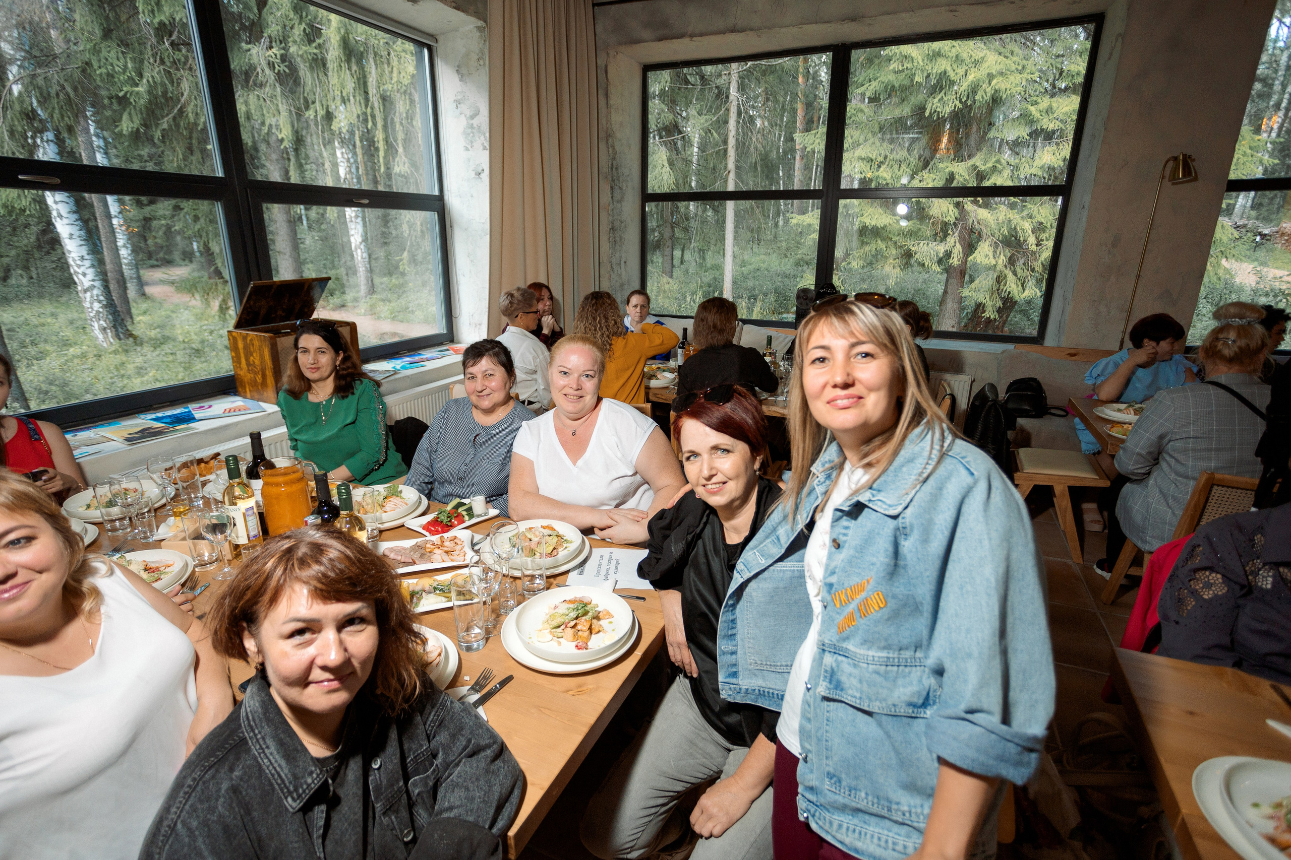 ПРИМЕР: Корпоратив Мамин Хлеб. Все фото. Профессиональный фотограф в Ижевске Леша Петров