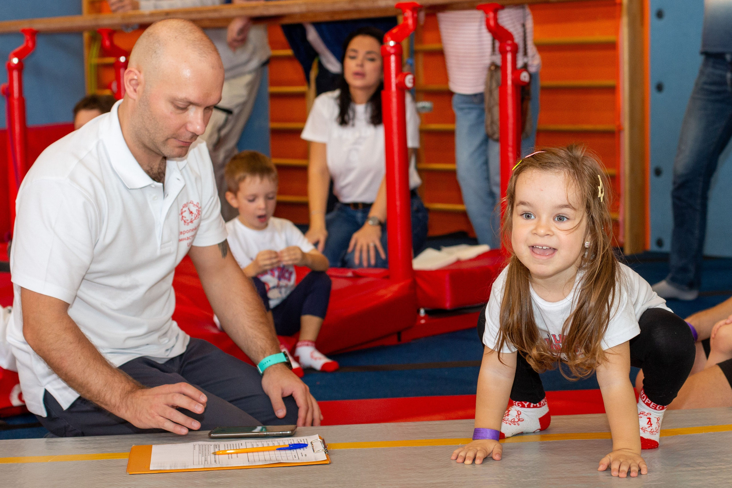 Европейский Гимнастический Центр. Детский и школьный фотограф