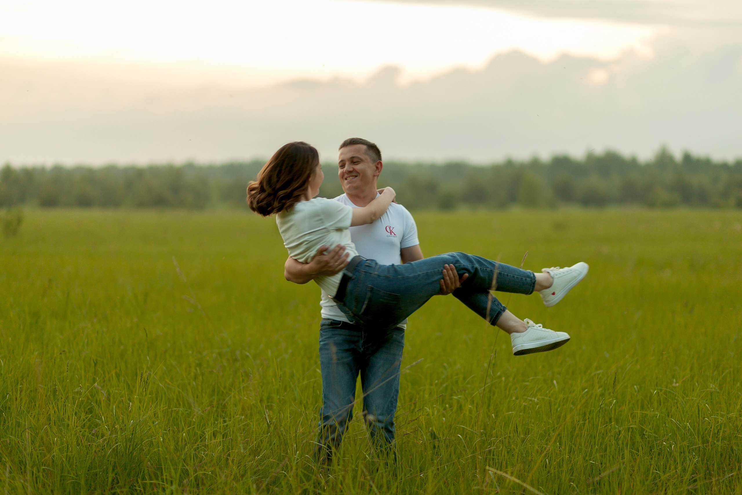 Фотосессия весной. Выпускные альбомы Казань. Семейный и детский фотограф Михаил Мигачев