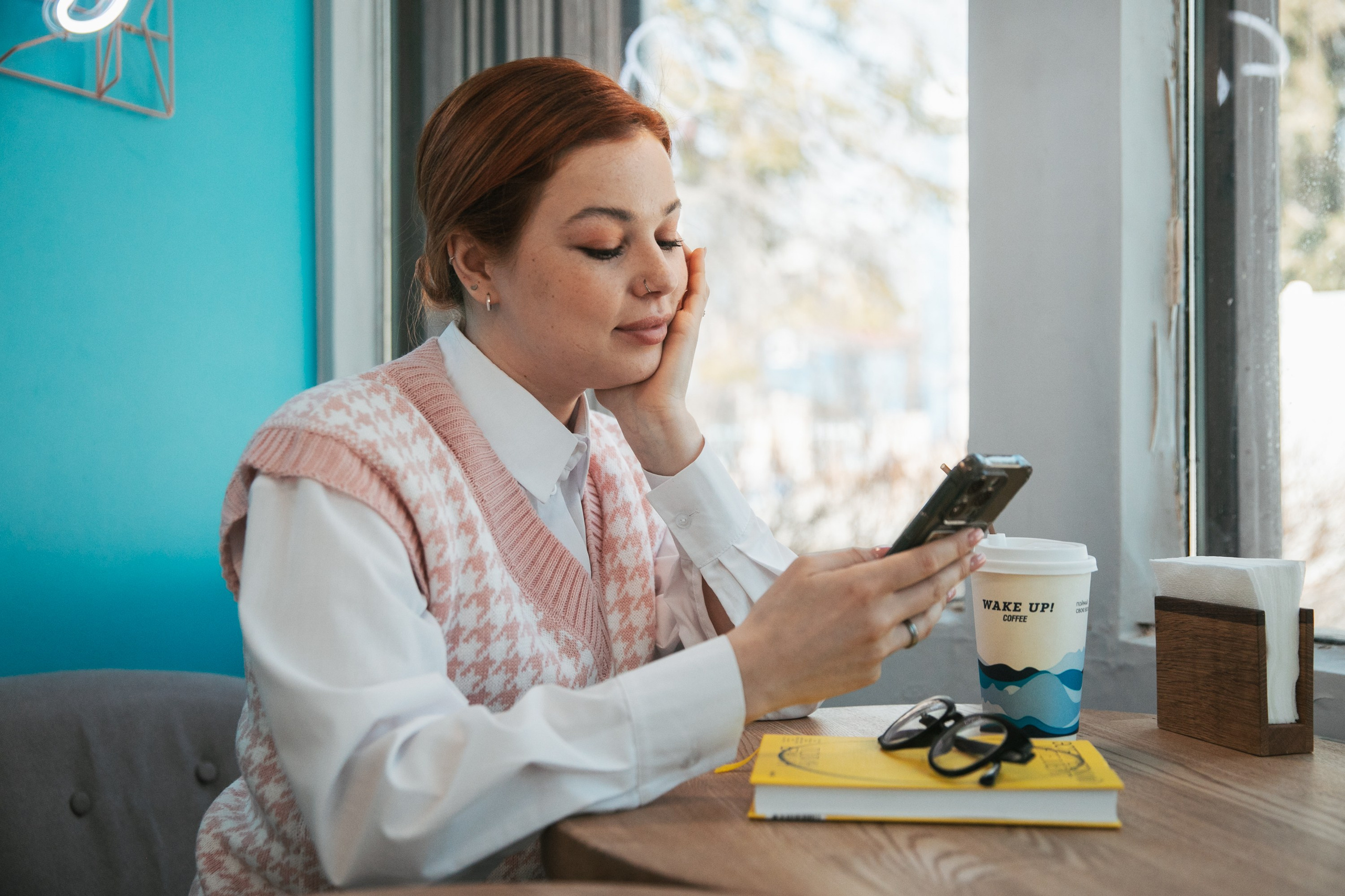 SMM-специалист. Фотограф Анна Сорокина