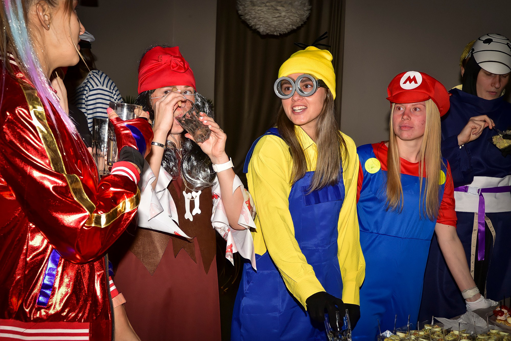 Взрослые праздники/мероприятия. Детский и семейный фотограф