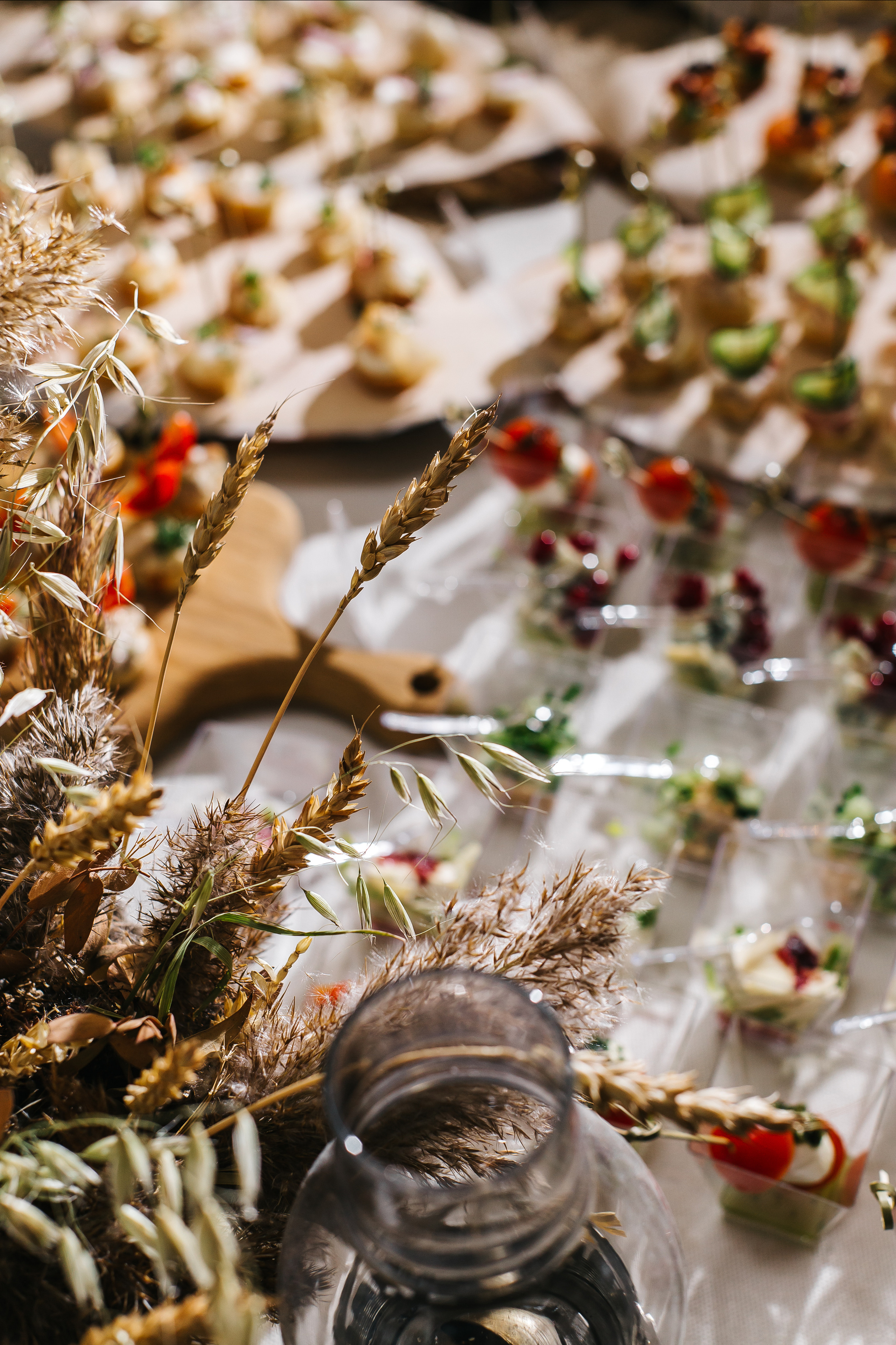 Wedding day 2023 в загородном клубе «Белая Лошадь». Свадебный и портретный фотограф Летавина Наталия. Екатеринбург
