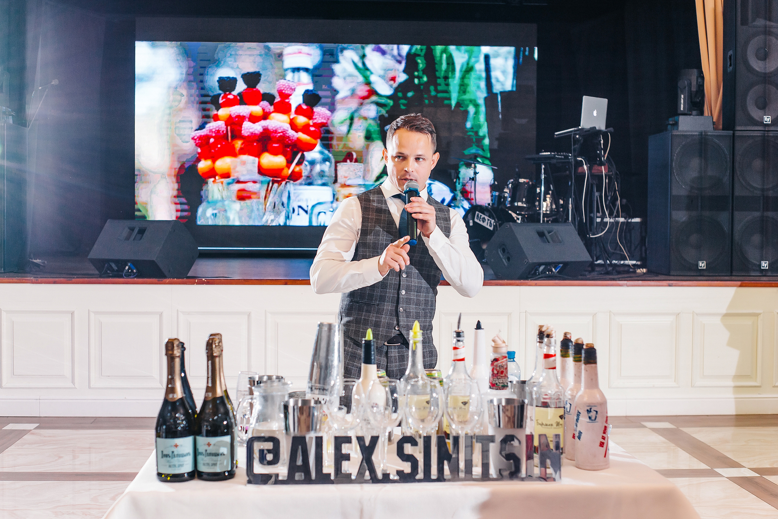 Wedding day 2023 в загородном клубе «Белая Лошадь». Свадебный и портретный фотограф Летавина Наталия. Екатеринбург