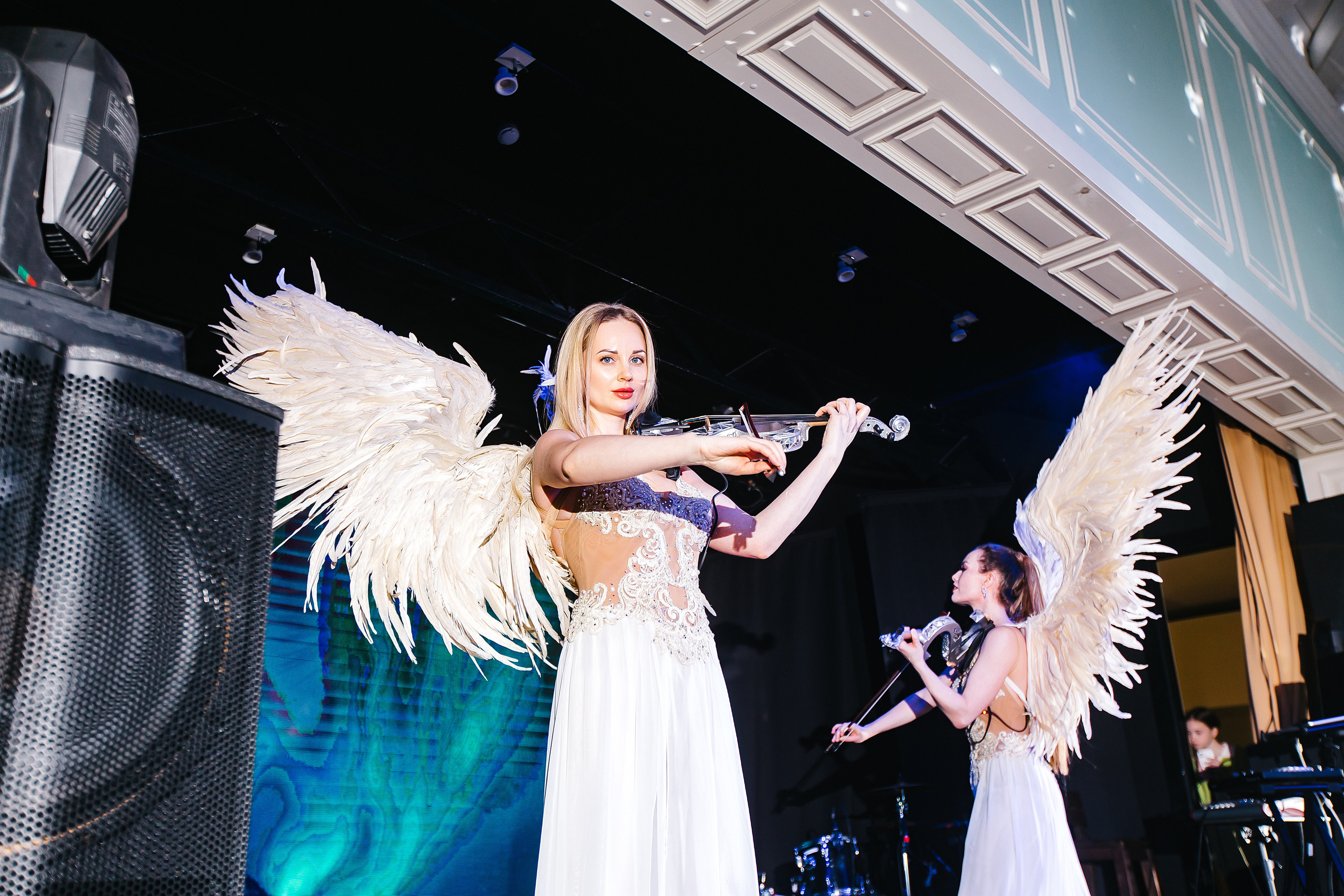 Wedding day 2023 в загородном клубе «Белая Лошадь». Свадебный и портретный фотограф Летавина Наталия. Екатеринбург