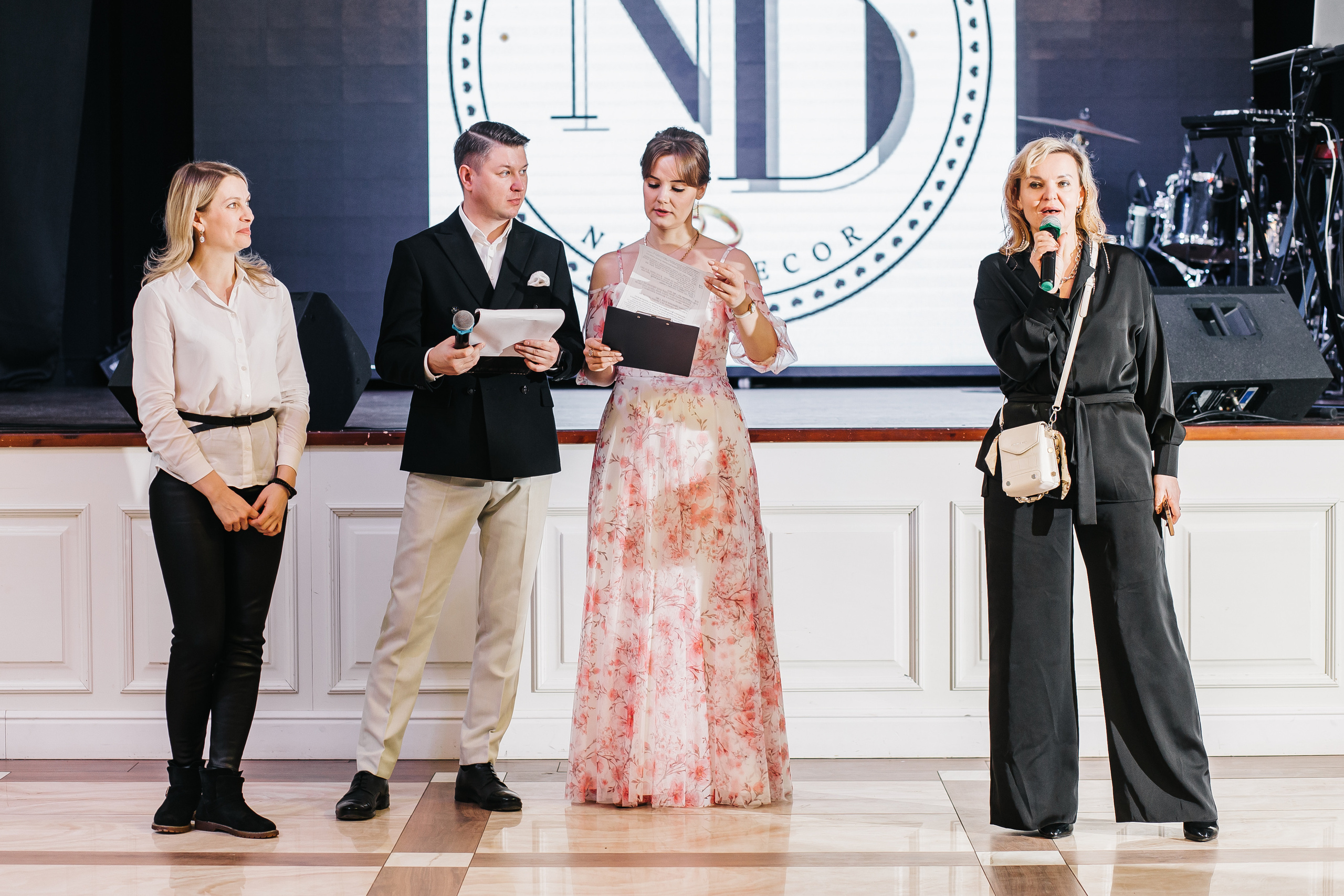 Wedding day 2023 в загородном клубе «Белая Лошадь». Свадебный и портретный фотограф Летавина Наталия. Екатеринбург