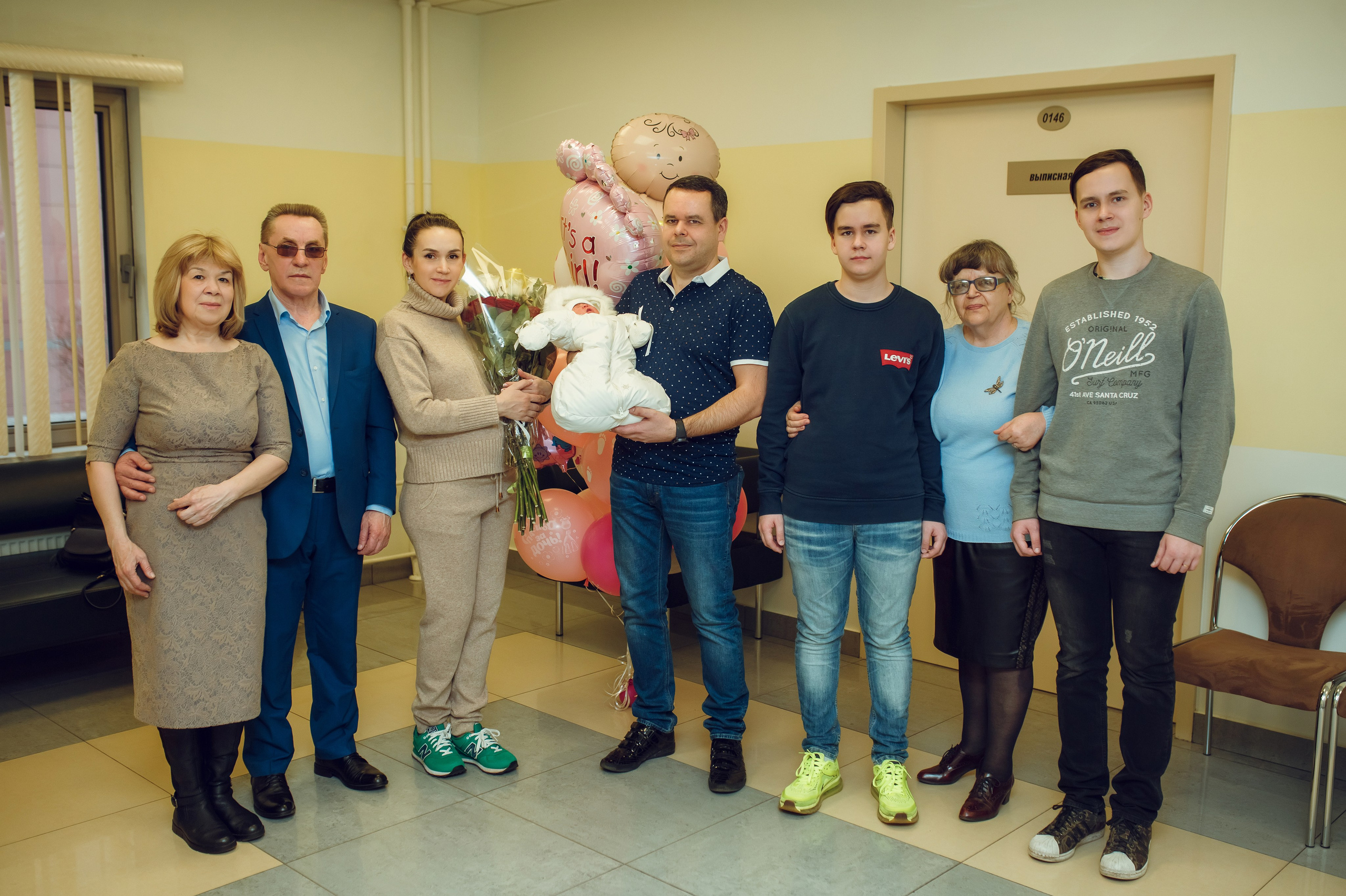 Выписка Николь. Фотограф на Крещение, семейный фотограф в Москве