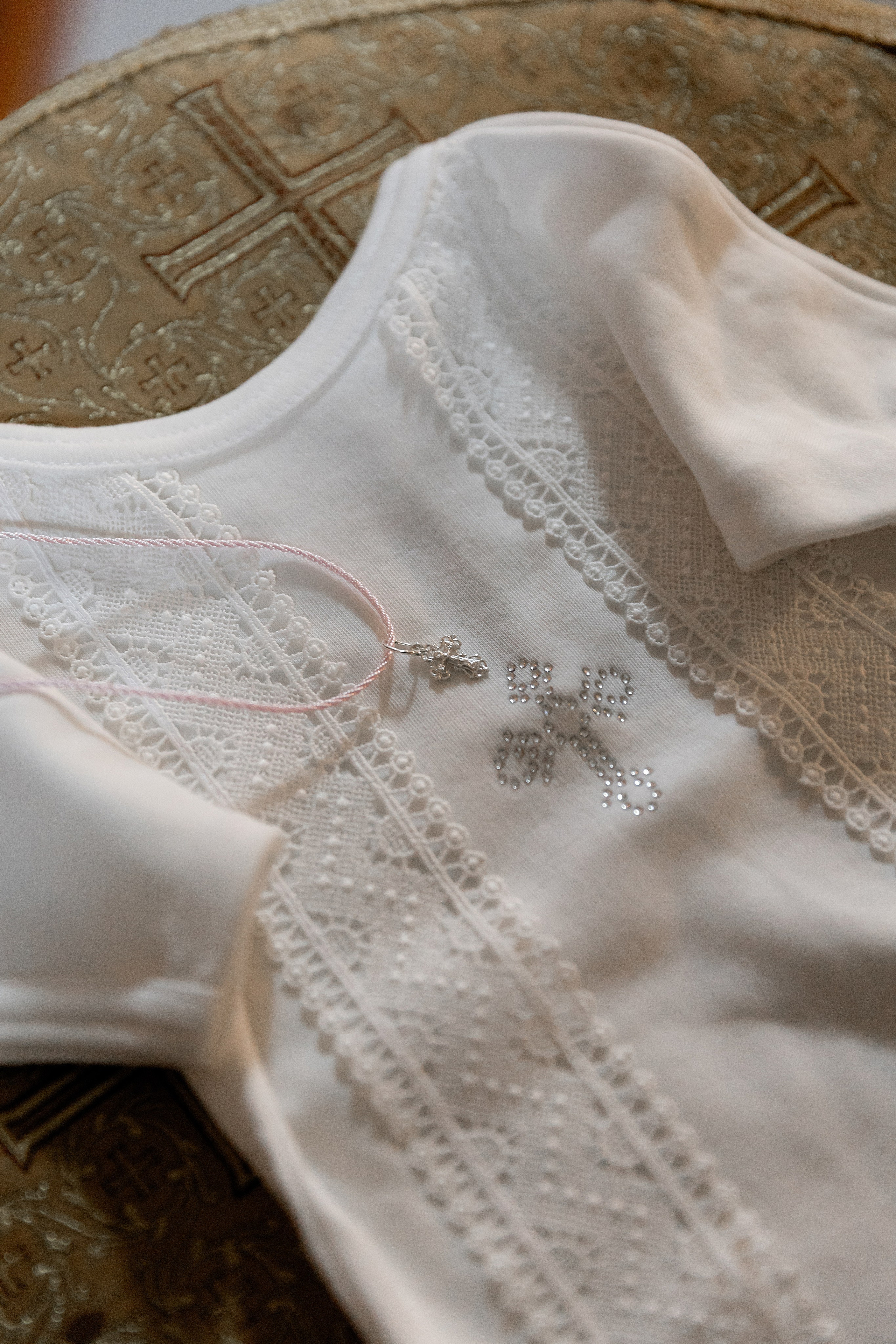 Крещение Агаты в Церкви Петра и Павла. Свадебный фотограф в Пскове и Санкт-Петербурге | Анна Голикова