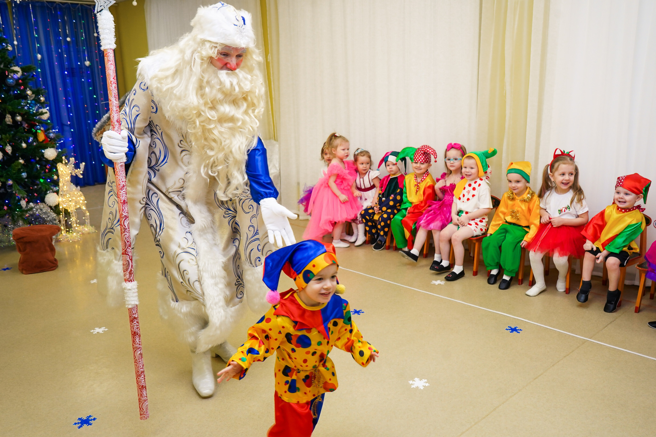 Новогодний утренник в садике. Семейный и портретный фотограф в Екатеринбурге Анна Лобанова