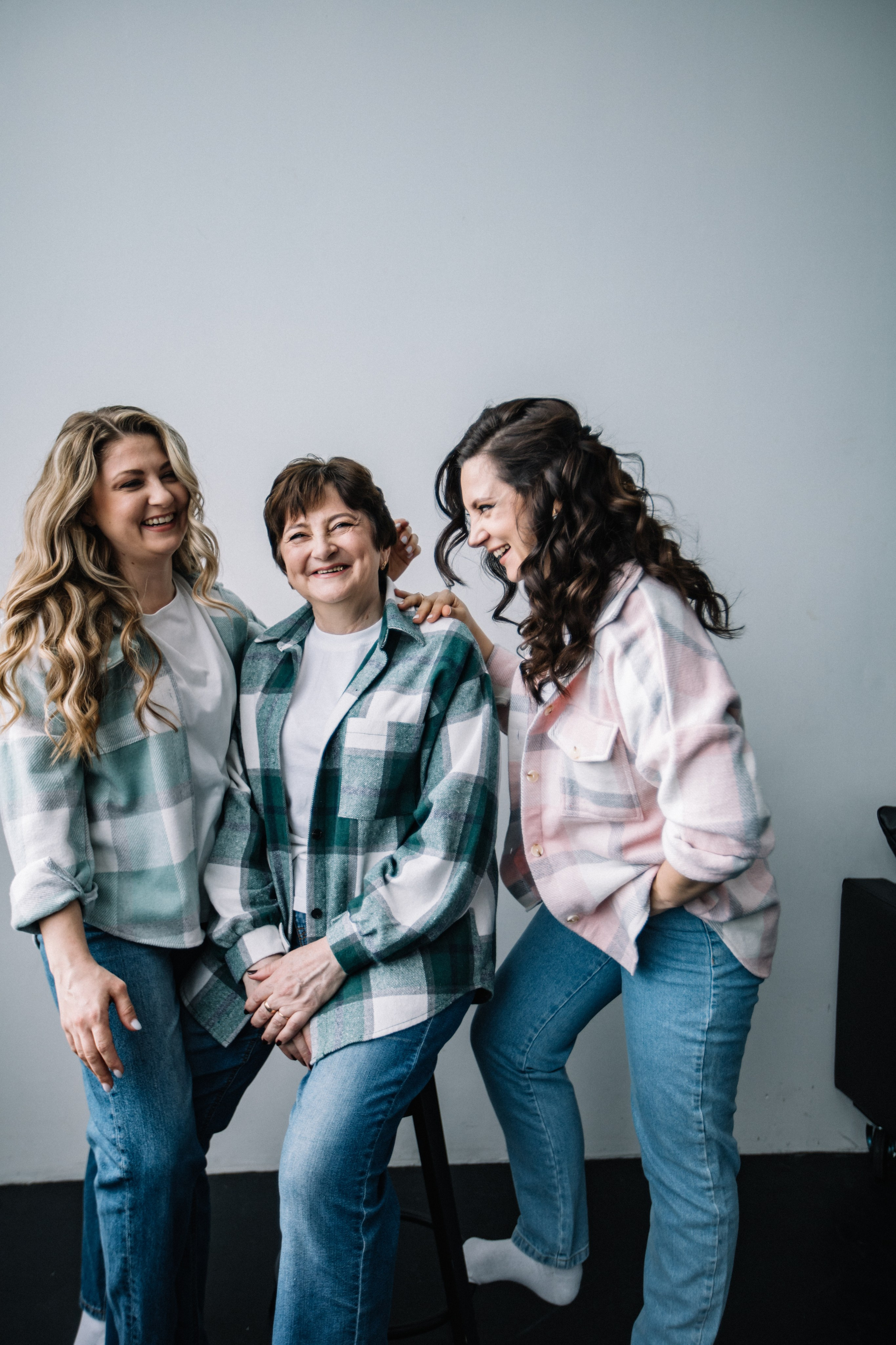 Настя, Маша и Мама. Главная