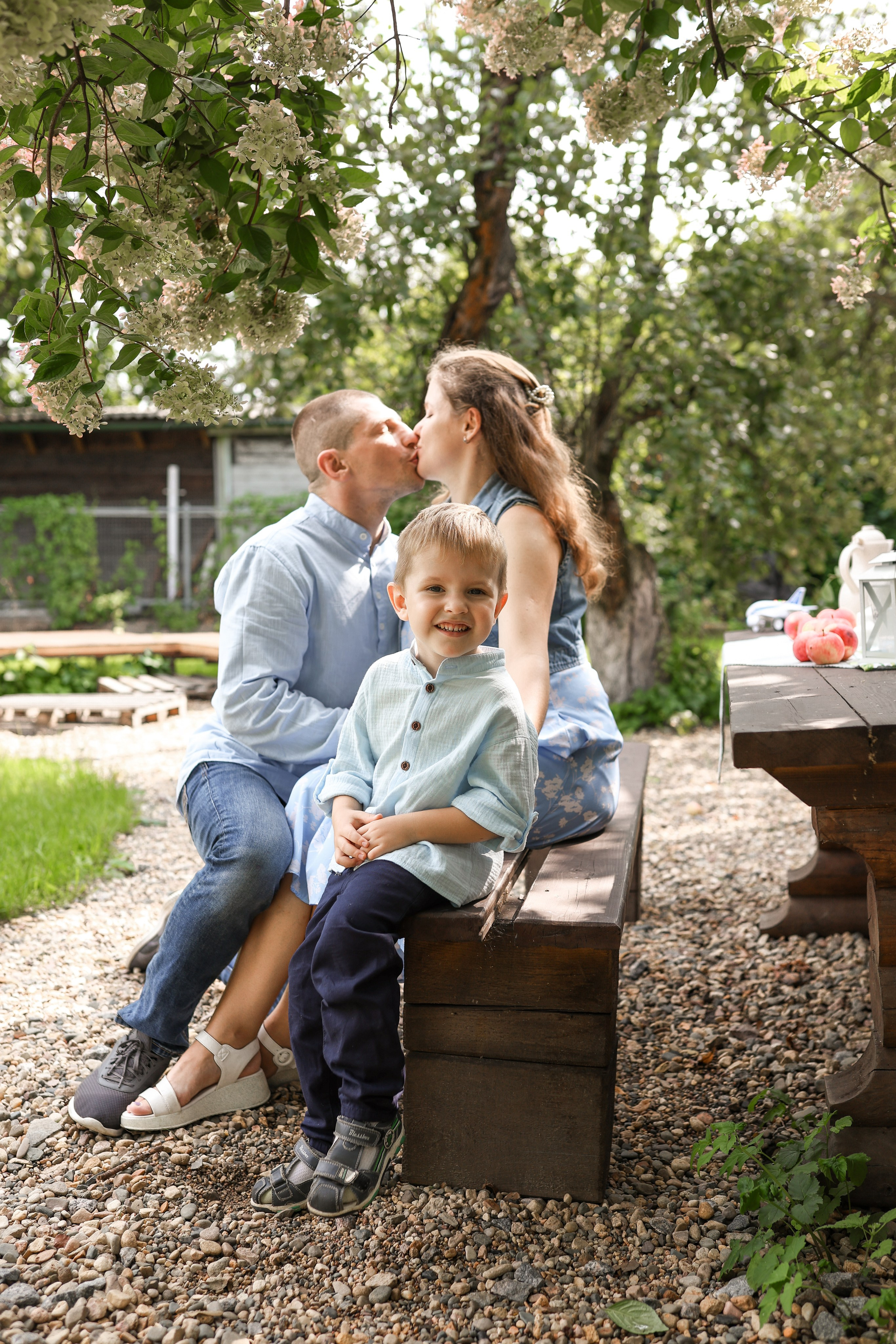 Фотосессия беременности в загородной студии Купавна. Фотограф в Железнодорожном и Балашихе