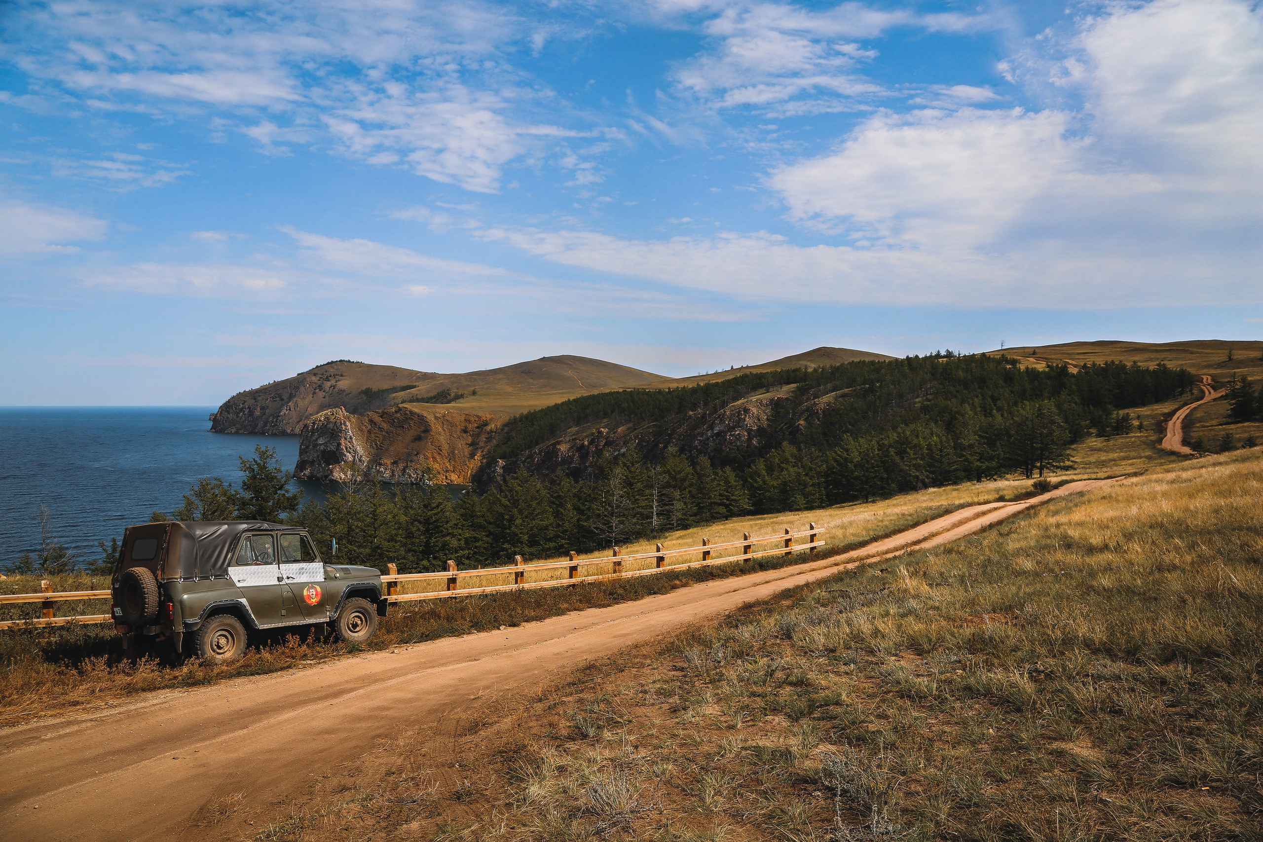 Байкал летний: легенды и святыни. Дарья Письменюк / Darya Leitstern — фотограф, музыкант, журналист, путешественник