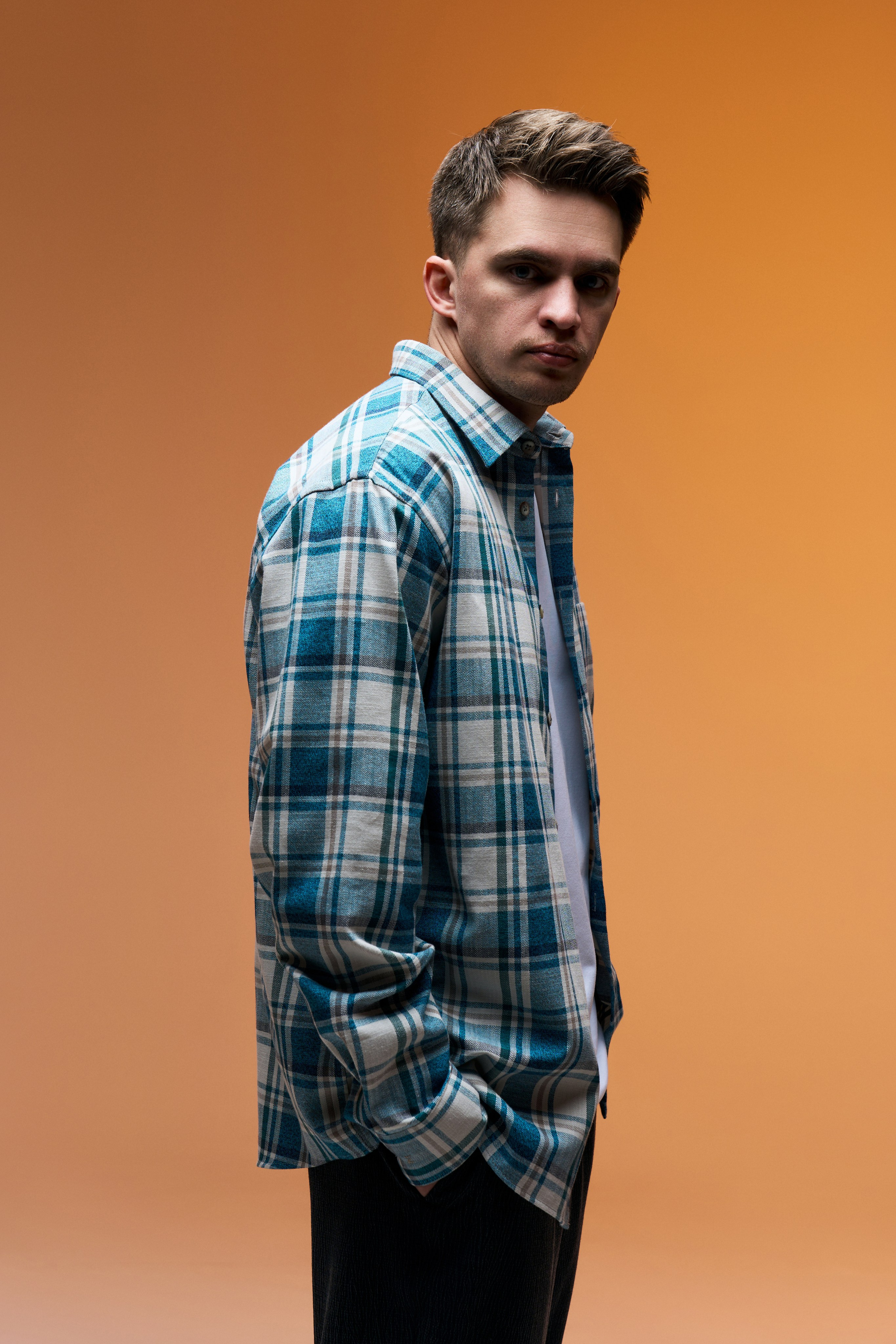 Студийная для бренда. Иван Упоров — фотограф, рилсмейкер чебоксары