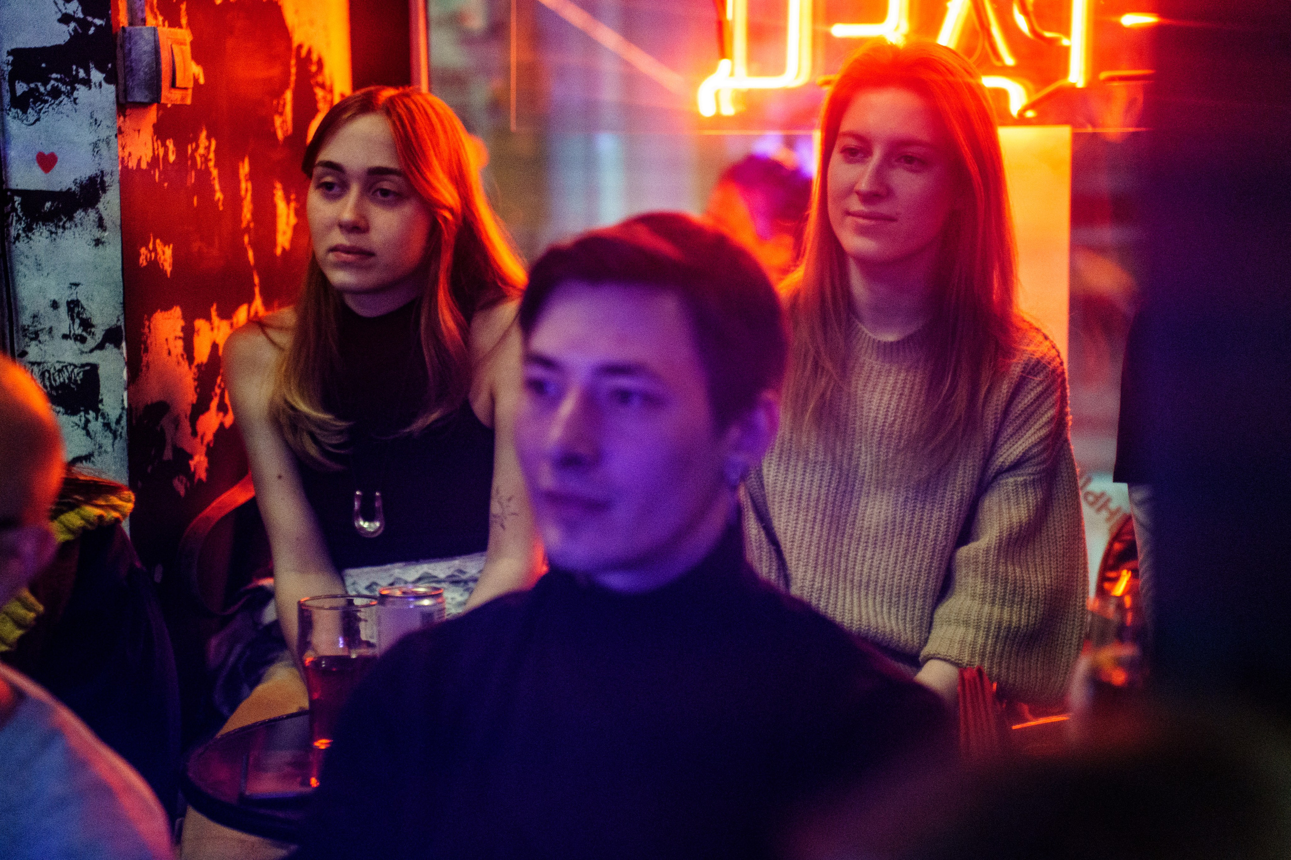 Проект «Поэзия за Углом». Театральная постановка. Бар разбитых сердец. Концертный и репортажный фотограф в Санкт-Петербурге Слава Пахомов