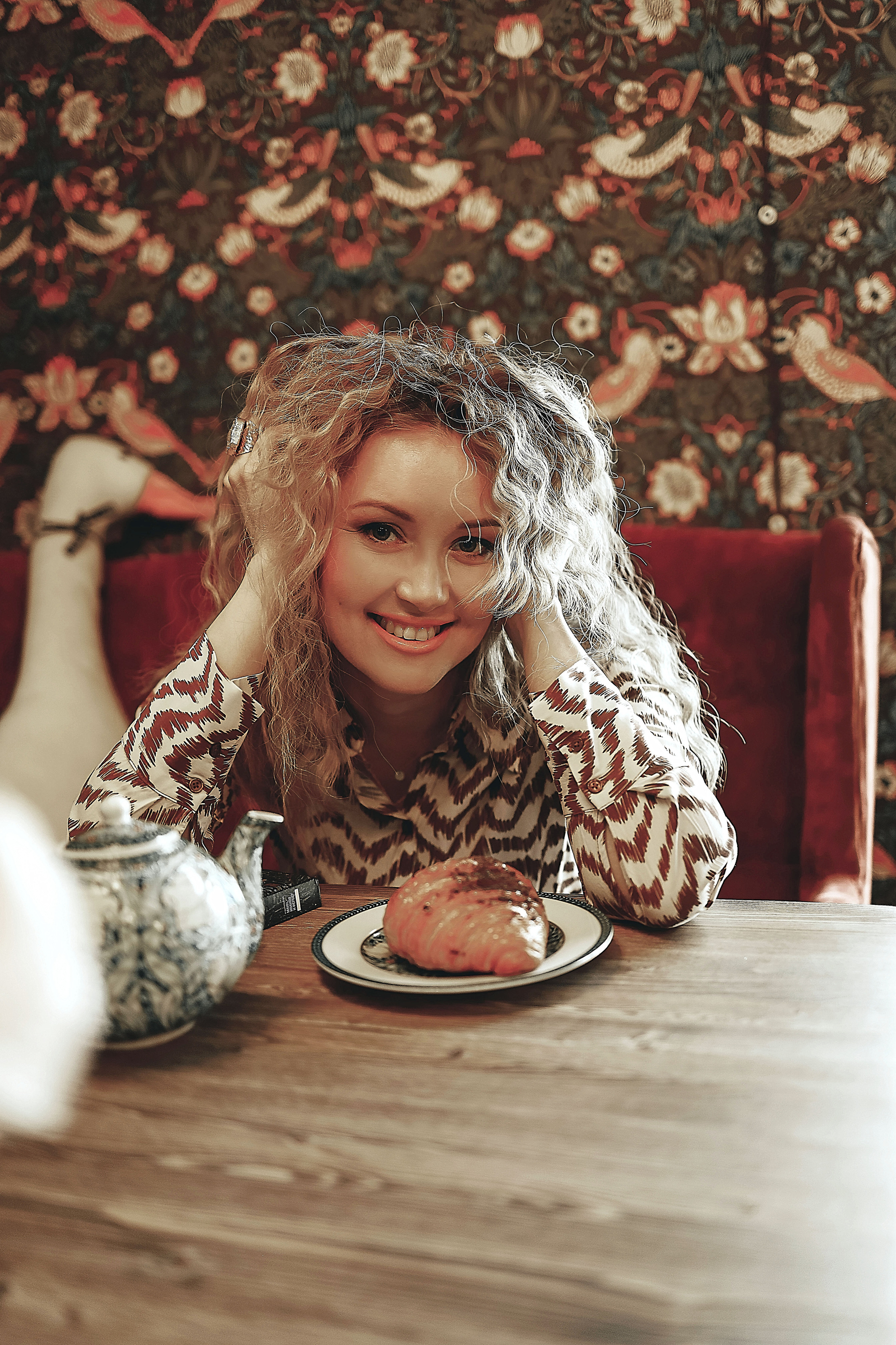 Съемка в кафе Gucci. Иванова Ирина Свадебный и семейный фотограф г. Уфа