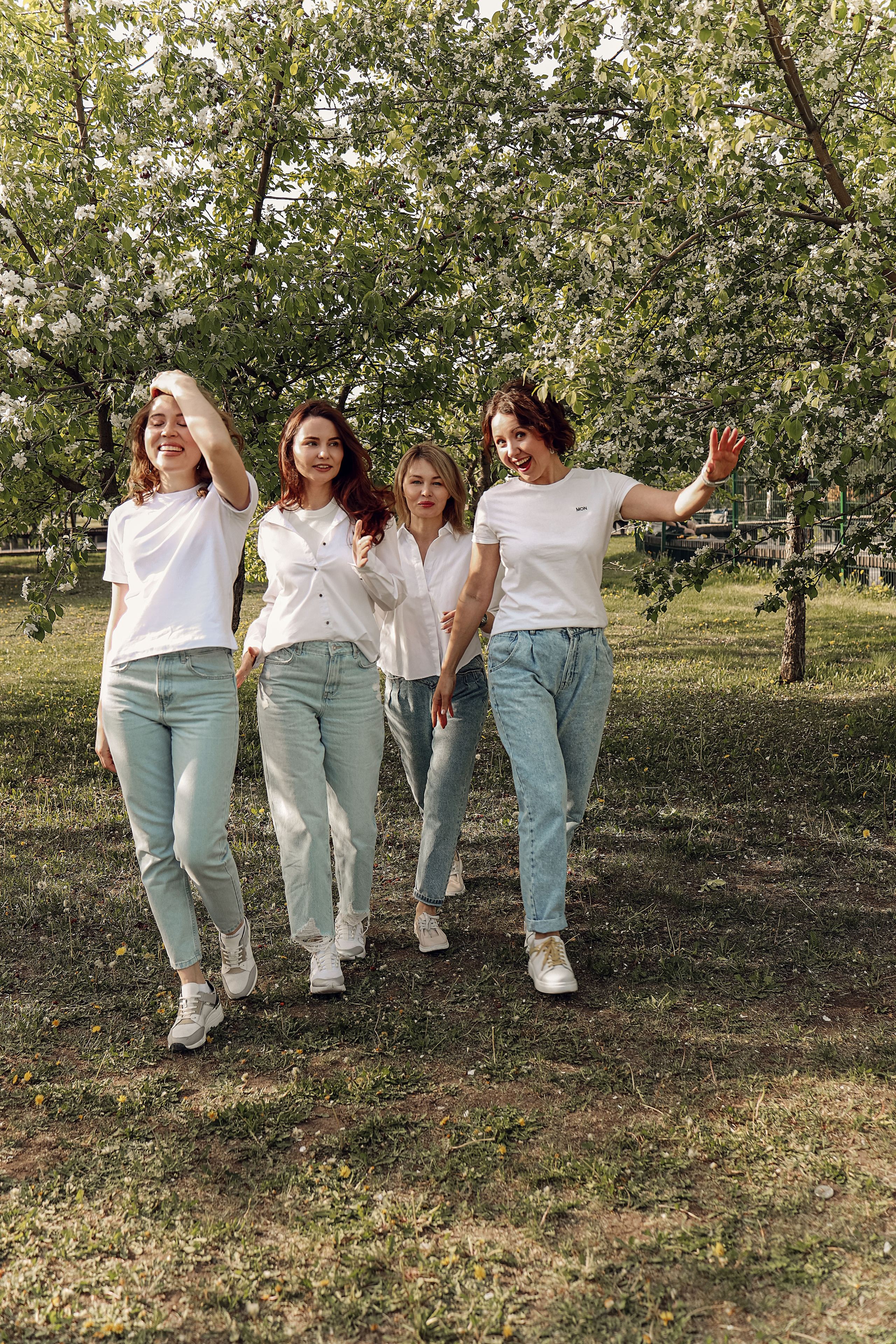 Фотосессия в цветении. Иванова Ирина Свадебный и семейный фотограф г. Уфа