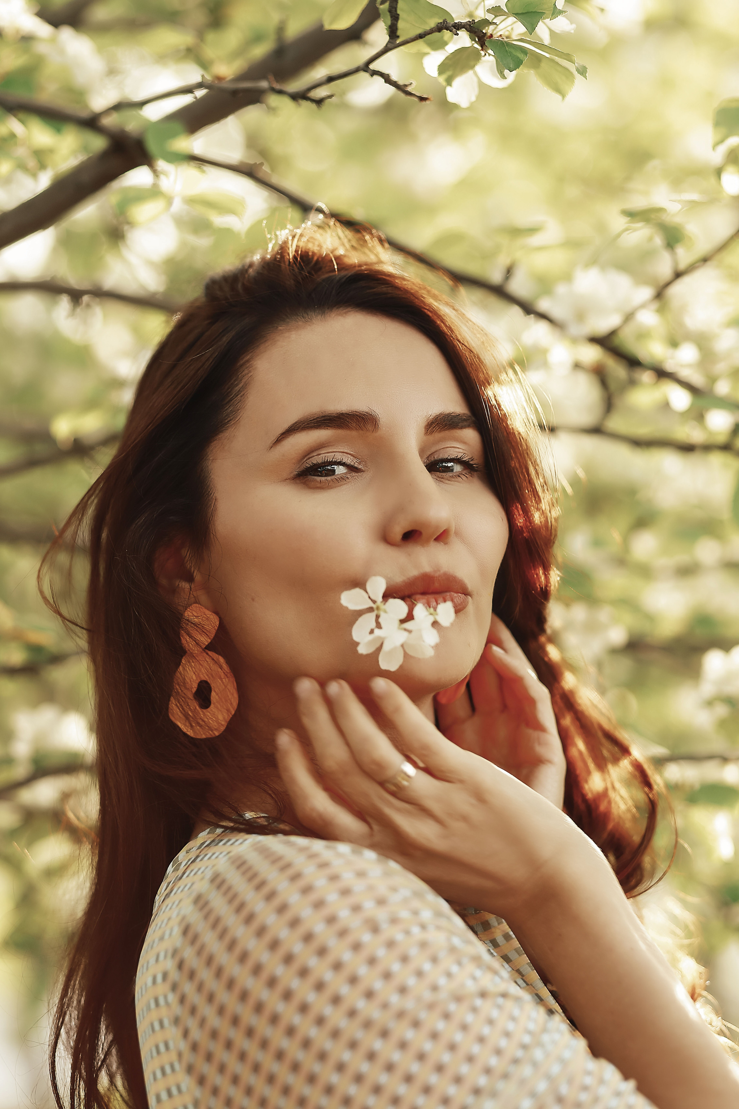 Фотосессия в цветении. Иванова Ирина Свадебный и семейный фотограф г. Уфа