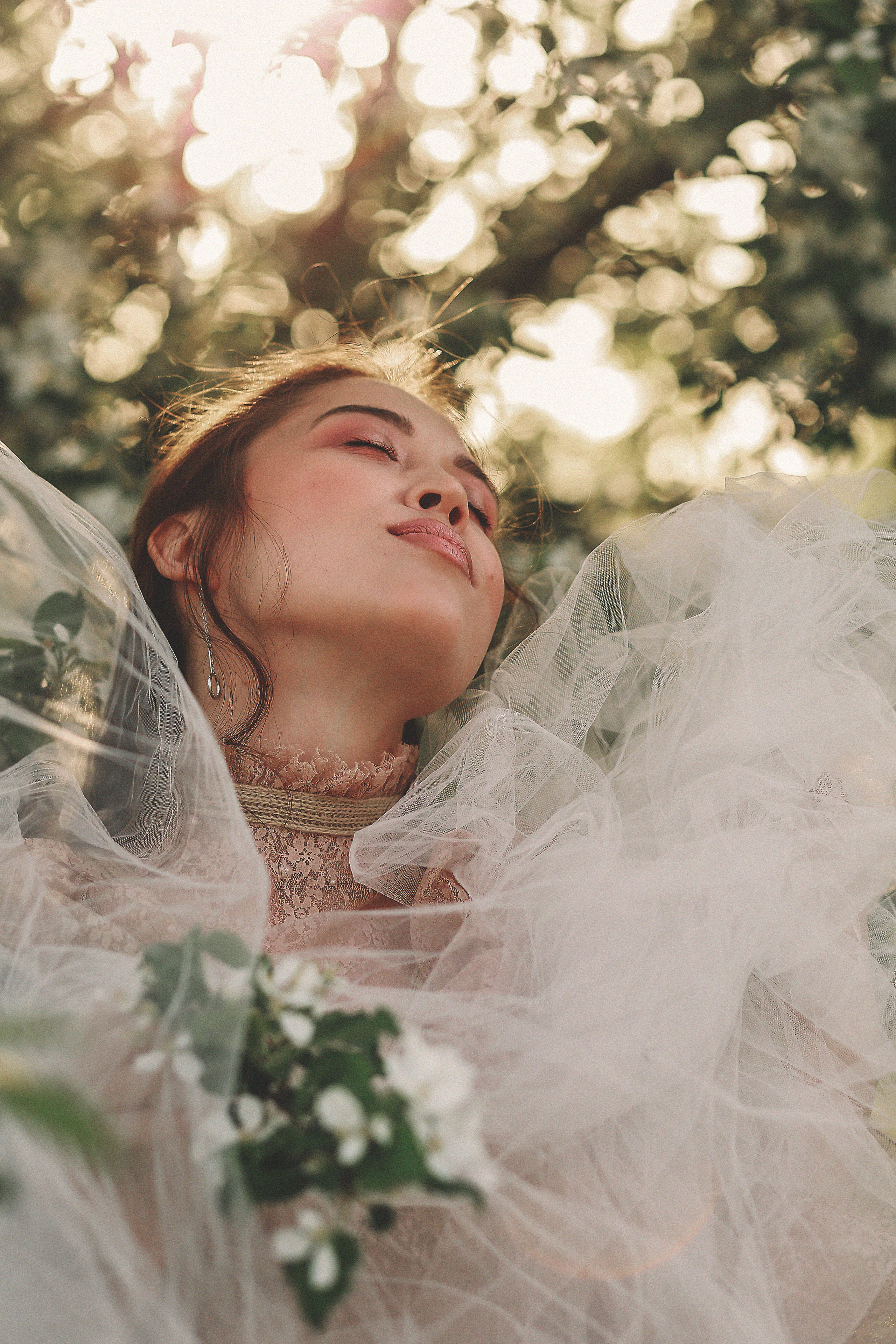 Фотосессия в цветении. Иванова Ирина Свадебный и семейный фотограф г. Уфа