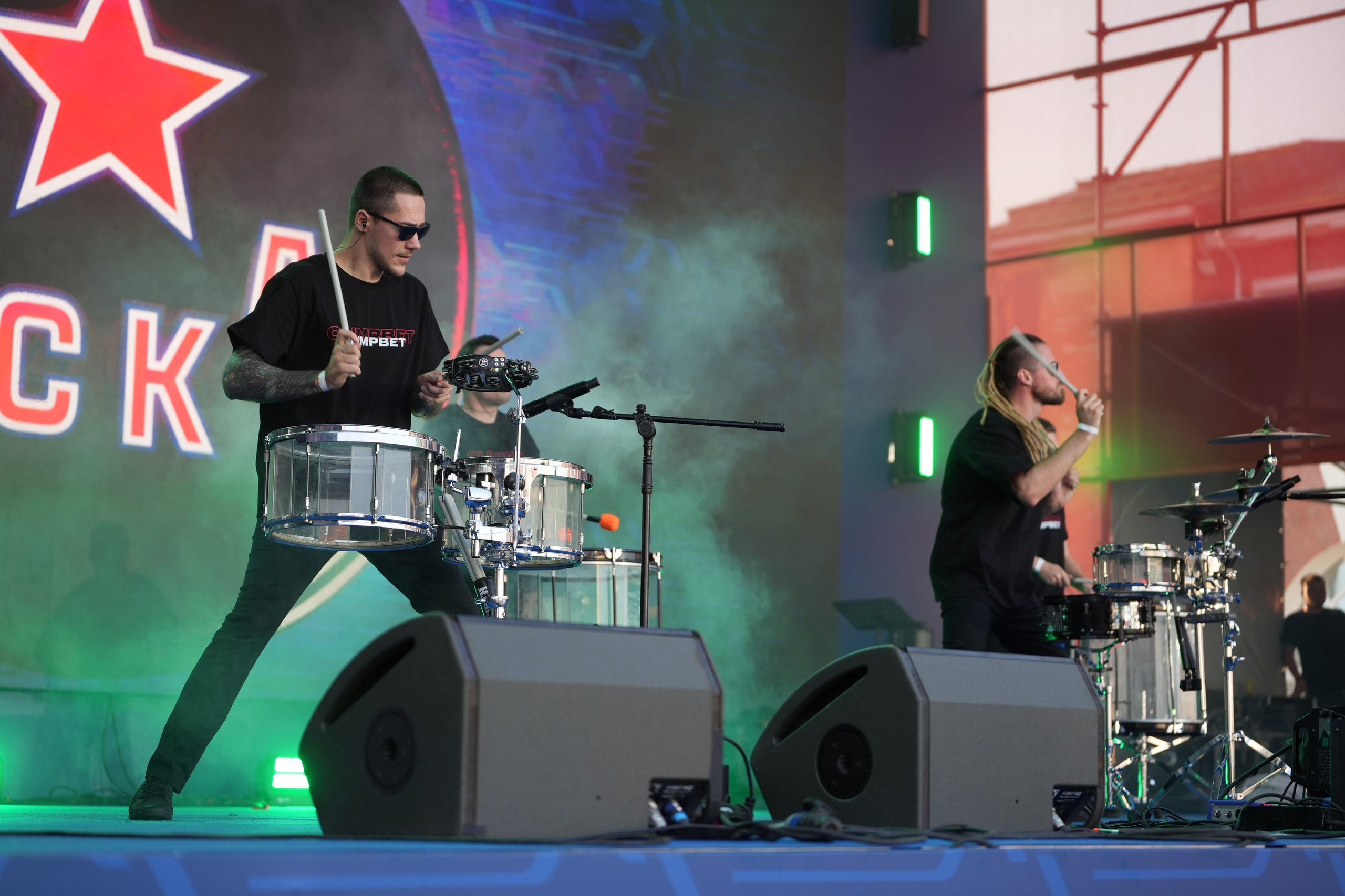 ЦСКА Фнст 2024 и барабаны. Сайт Алматинского НЮ АРТ, будуар и фэшн фотографа Дениса Карпенко