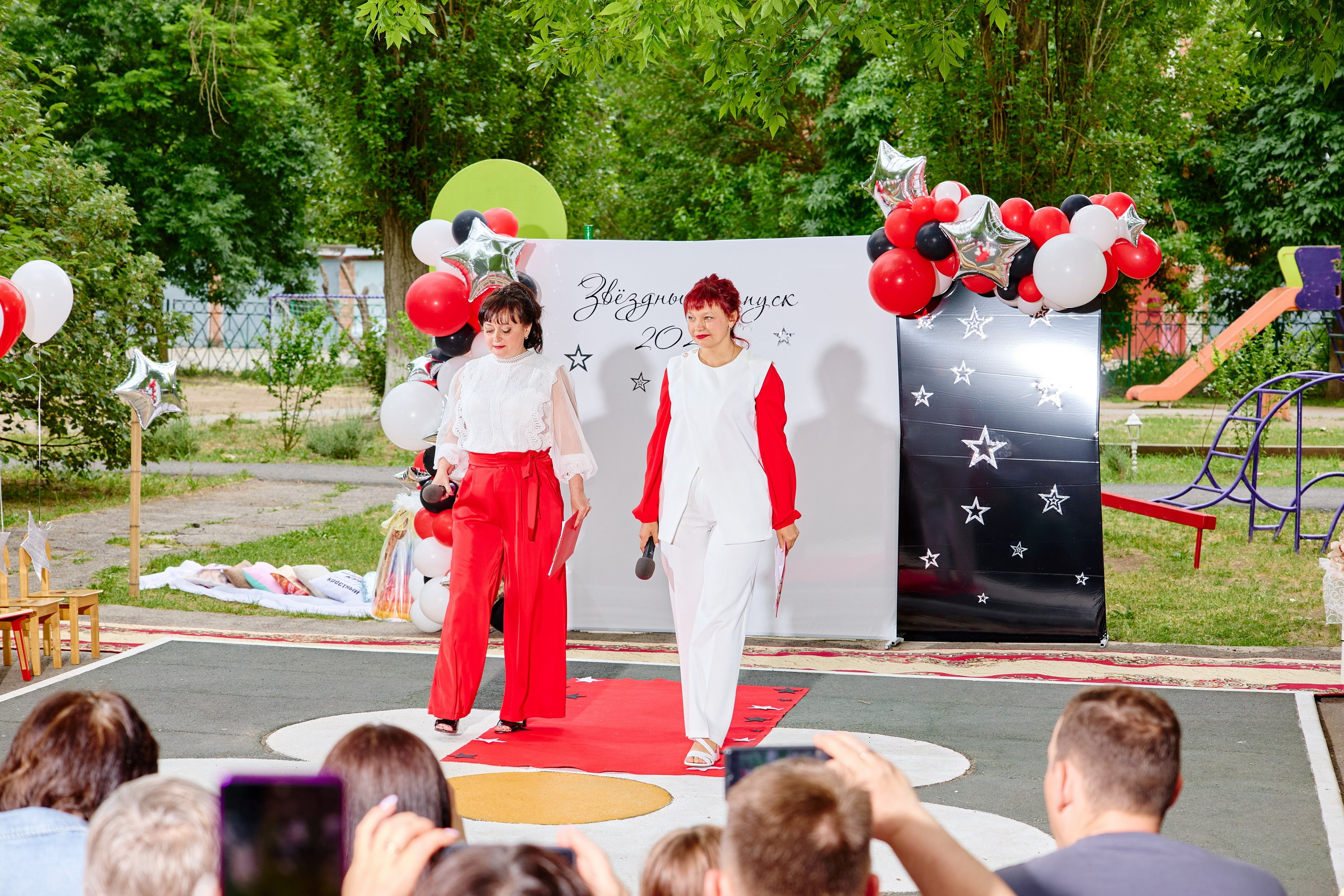 Выпускной 45 сад. Фотограф Выпускные альбомы Таганрог Сергей Коробченко