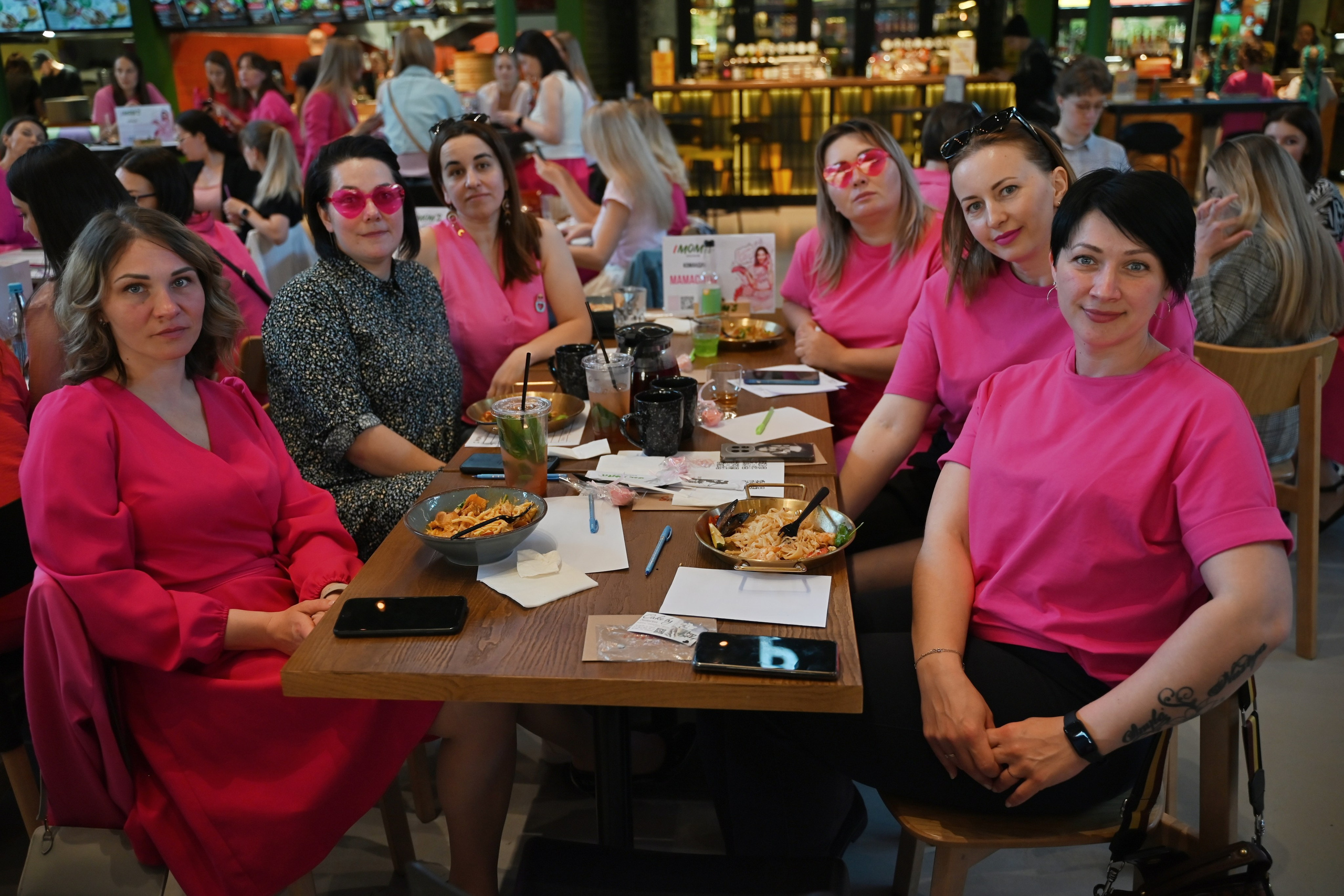 Игра IMOM'S в розовом. Фотограф в Санкт-Петербурге