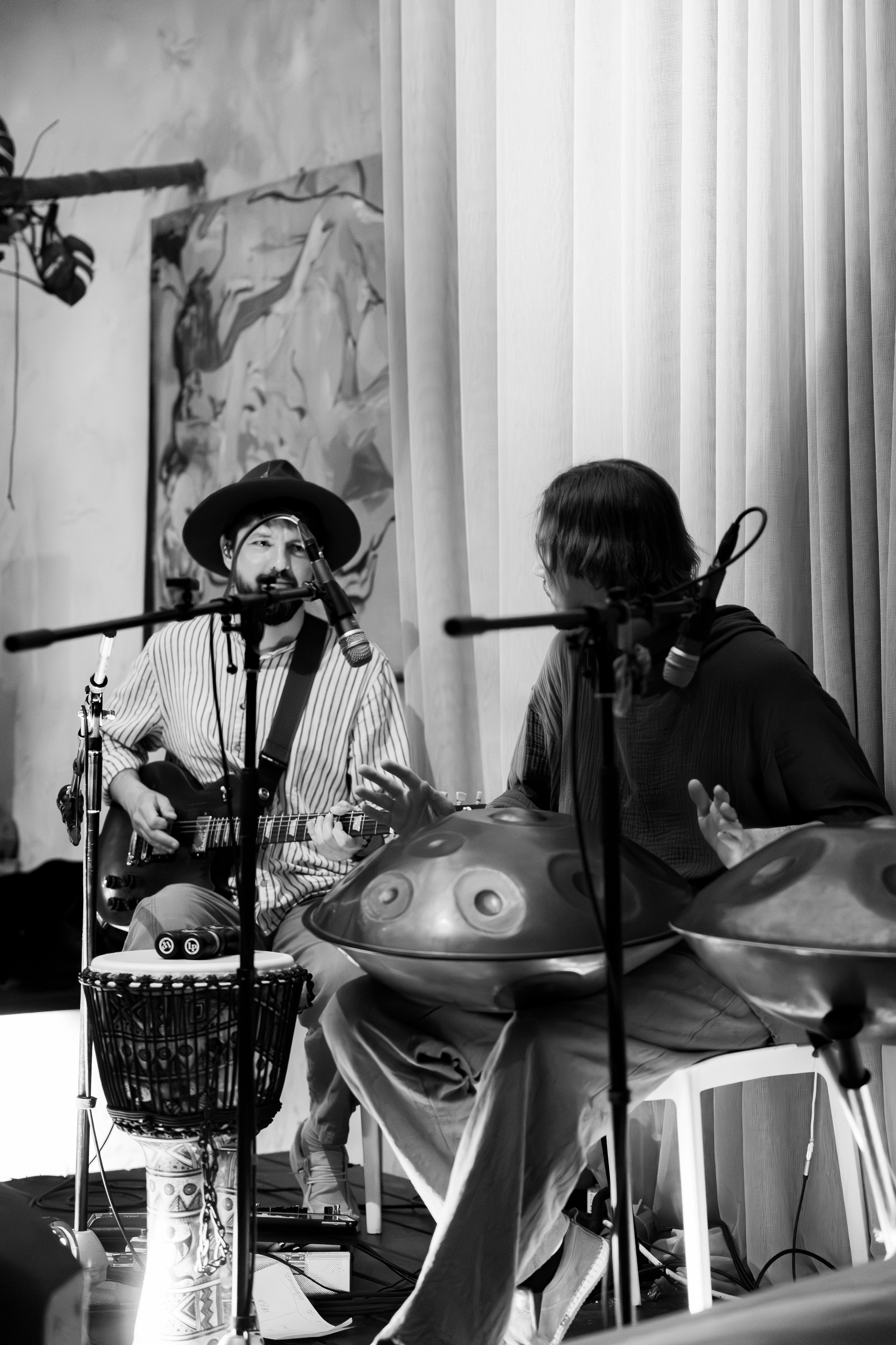 Азия в Гастродворе. Дженбаз Павел — фотограф в Ялте