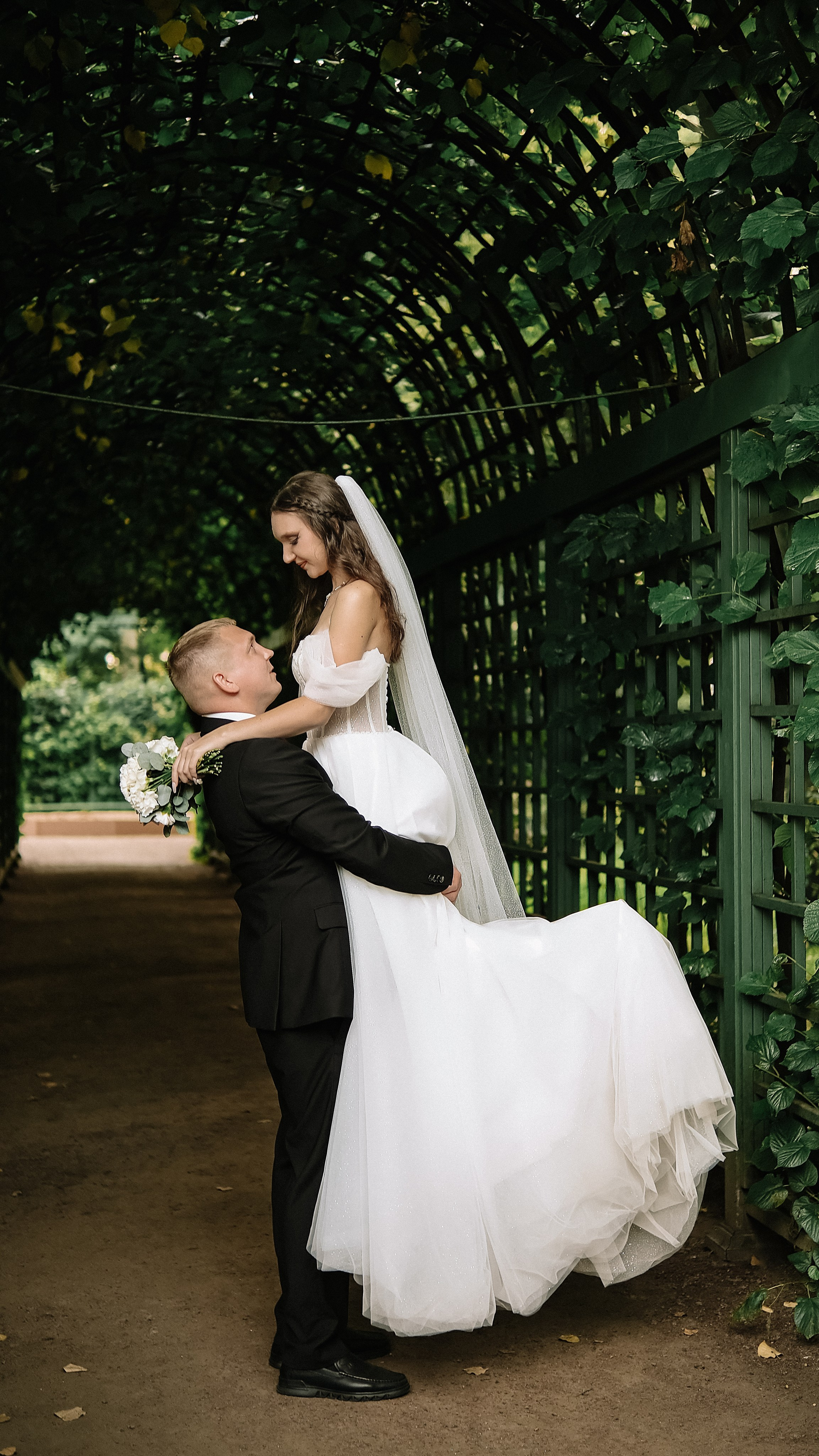 Вика и Коля. ДБ1. Phdkvmr.ru