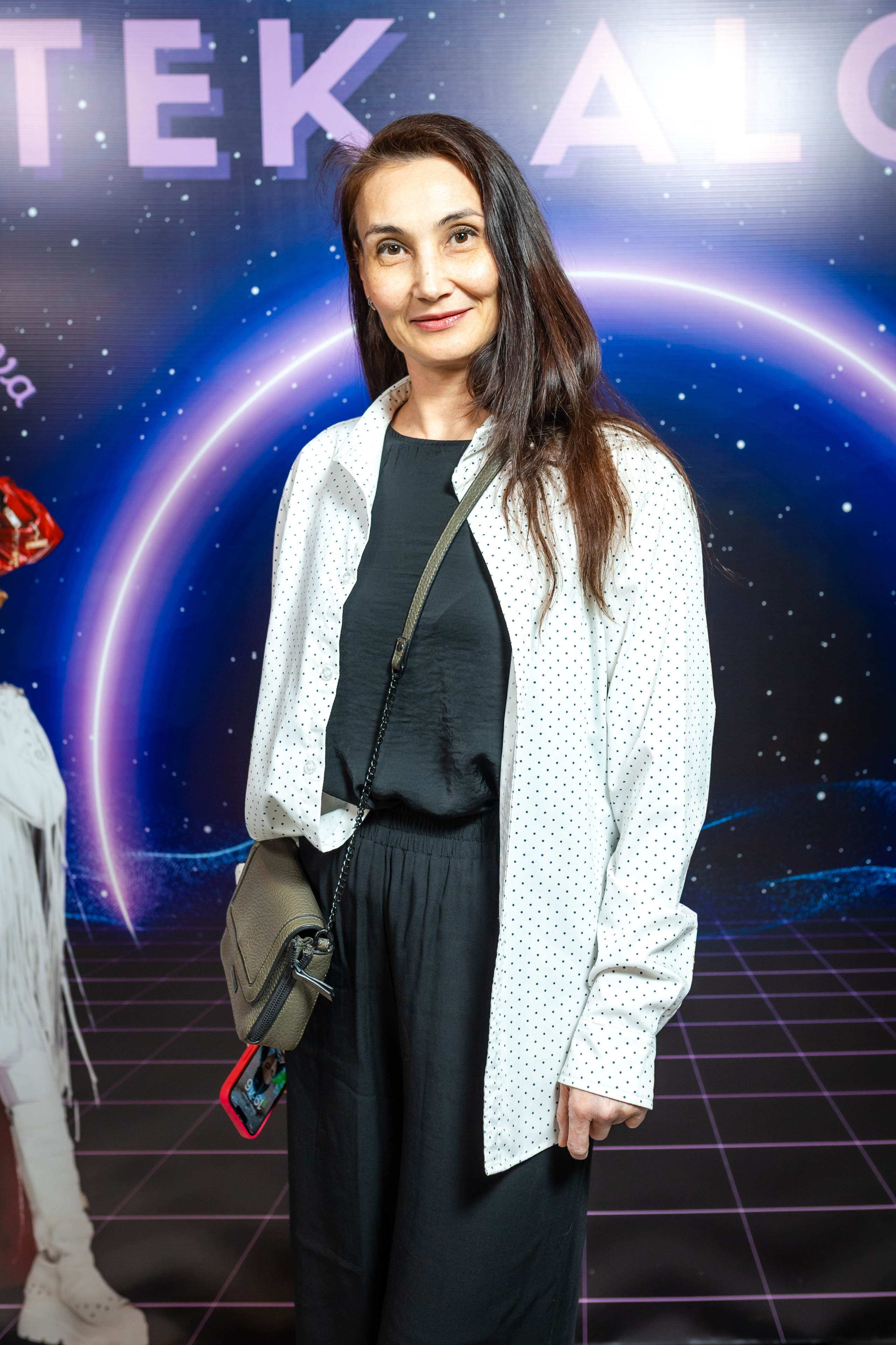 Репортажная фотосъёмка мероприятий в Алматы — презентация клипа | Jora Abramov фотограф. Коммерческий и репортажный фотограф в Алматы — Jora Abramov