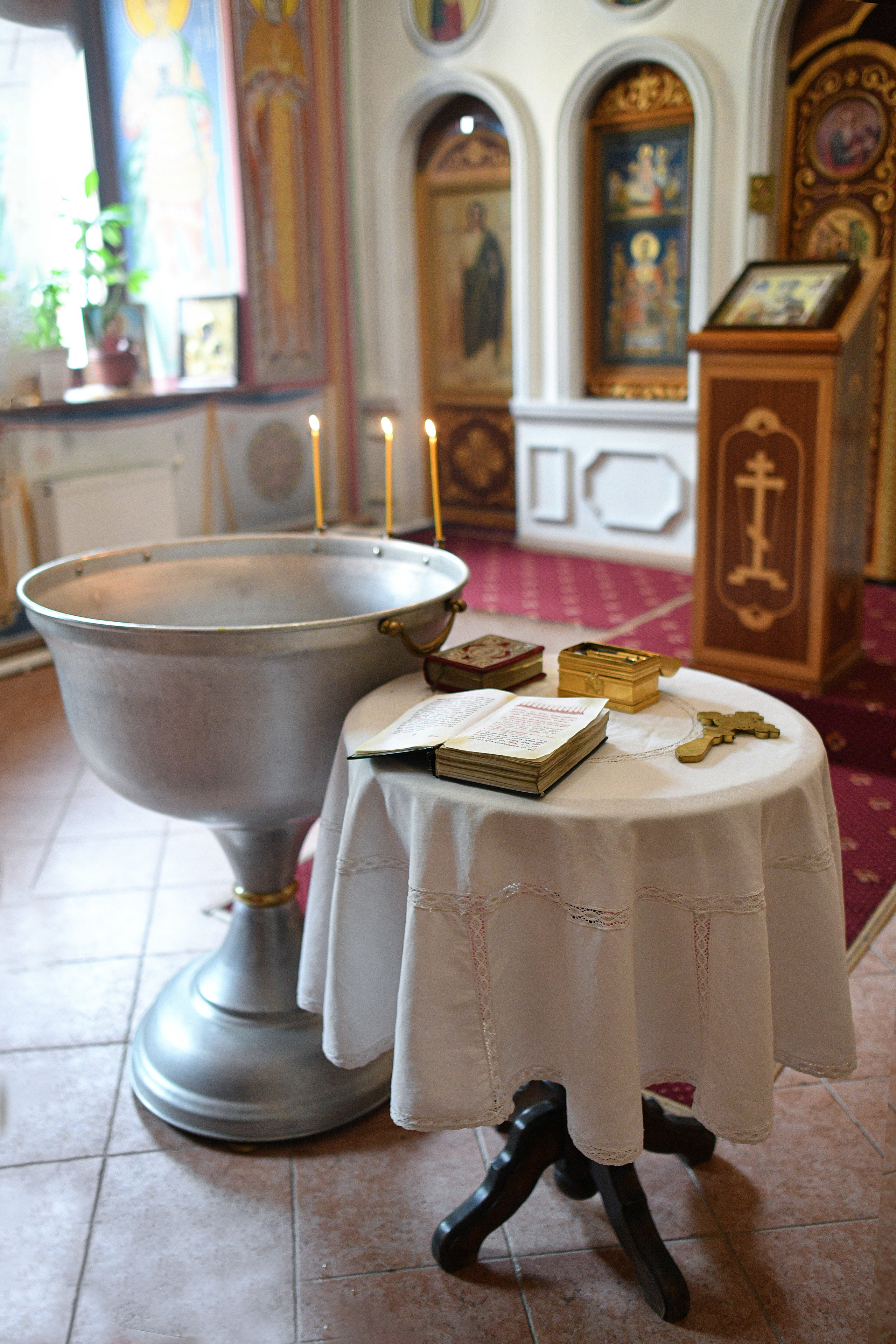 Крещение в Покровской церкви. Свадебный и портретный фотограф в Москве Галина Борисова