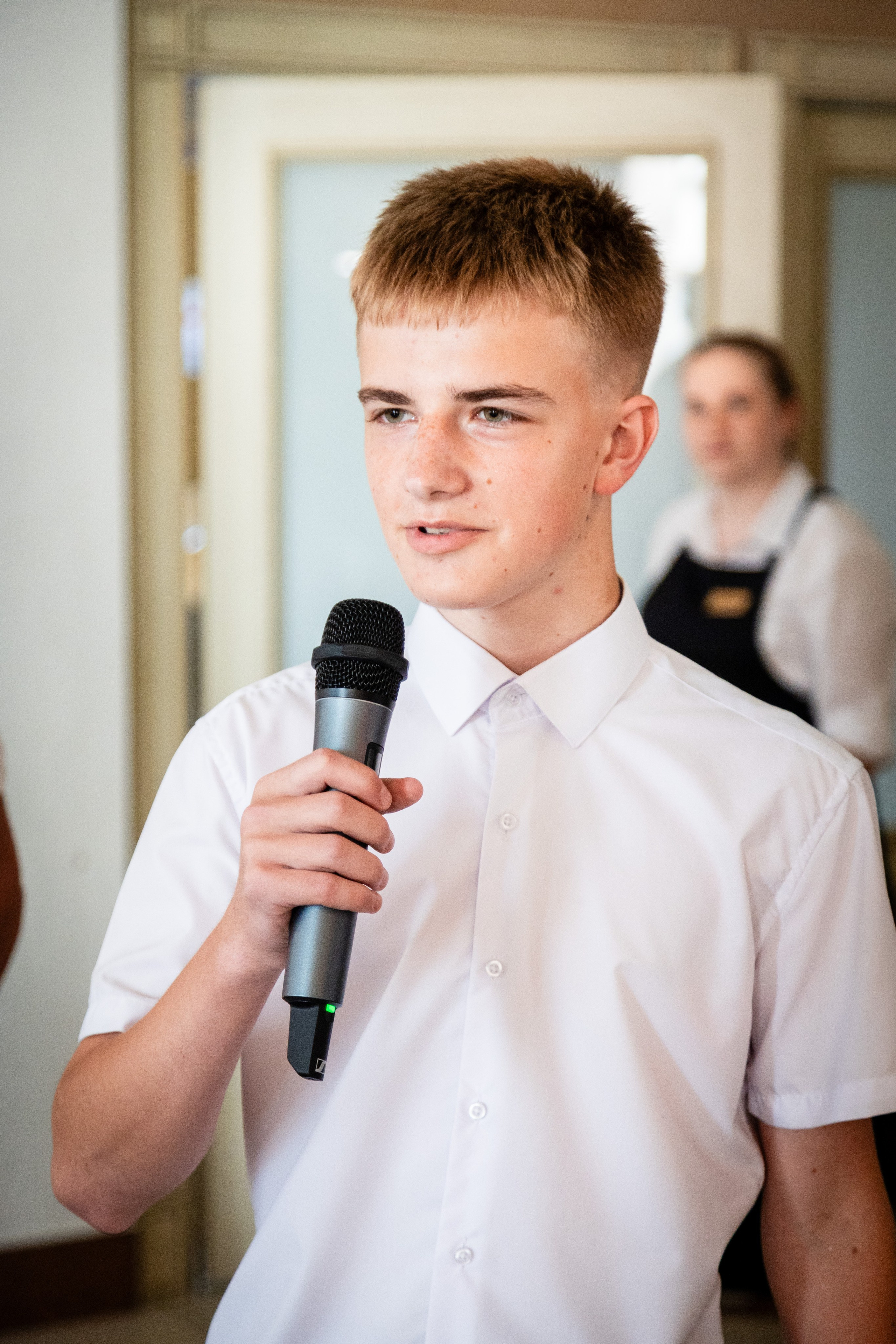 Школьный выпускной. Детский фотограф видеограф в Хабаровске Михаил Орлов