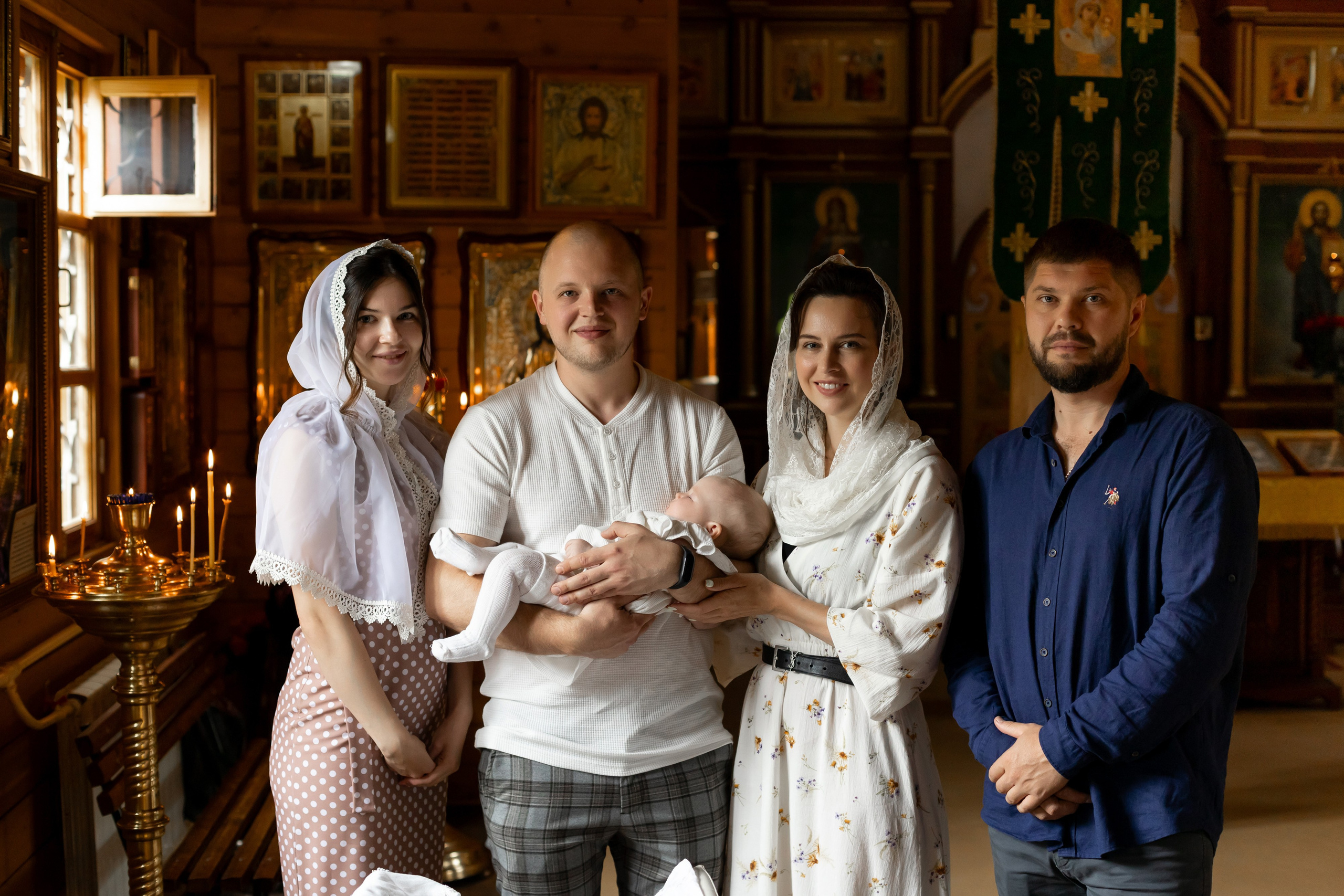 Таинство крещения Храм Святого страстотерпца Императора Николая Второго (г. Щелково). Фотограф Щелково/ Москва Татьяна Жучкова