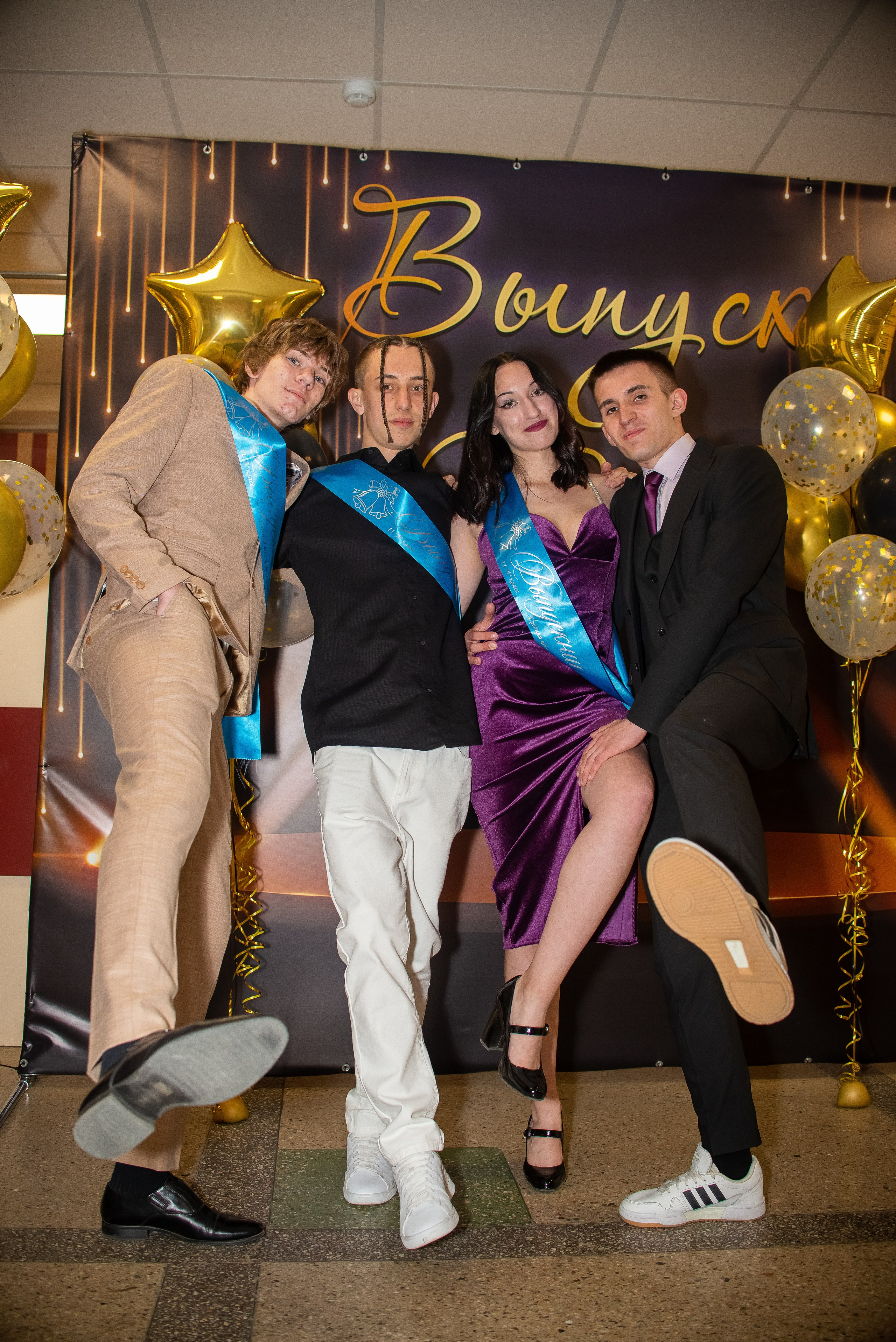 Выпускной 11 класс. Семейный фотограф на выписку из роддома и крещение Минск Настя Гришук