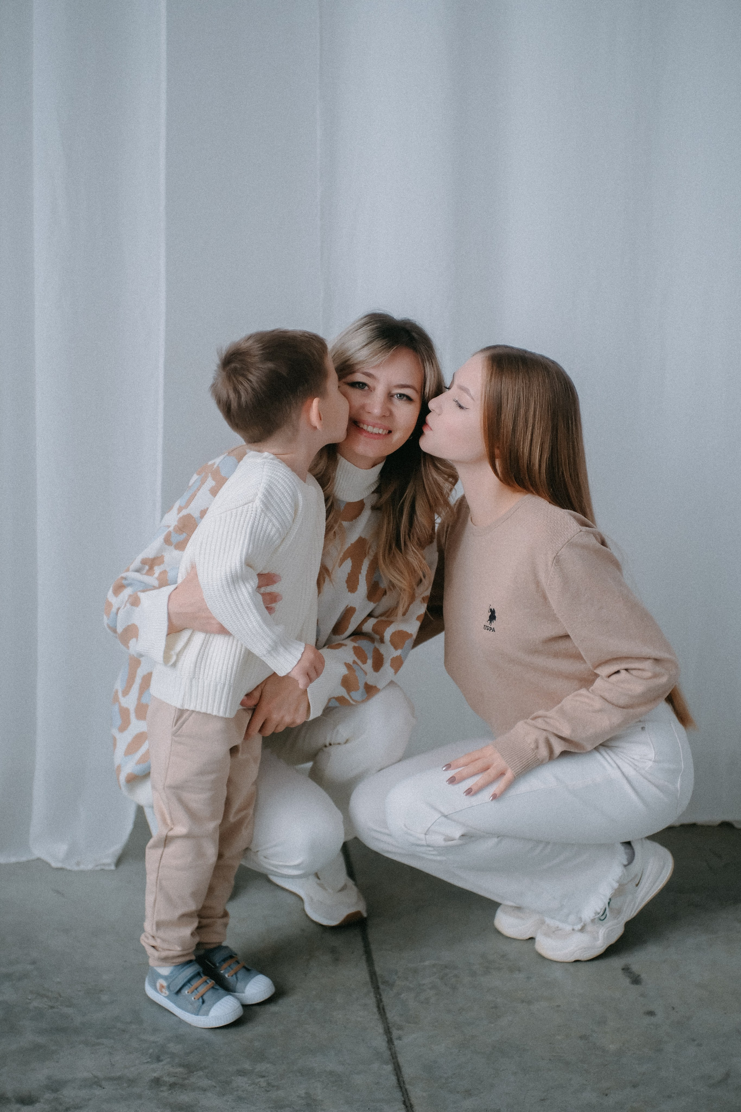 Таня + Алина + Саша. ФОТОГРАФ АННА КАЗАРЯН