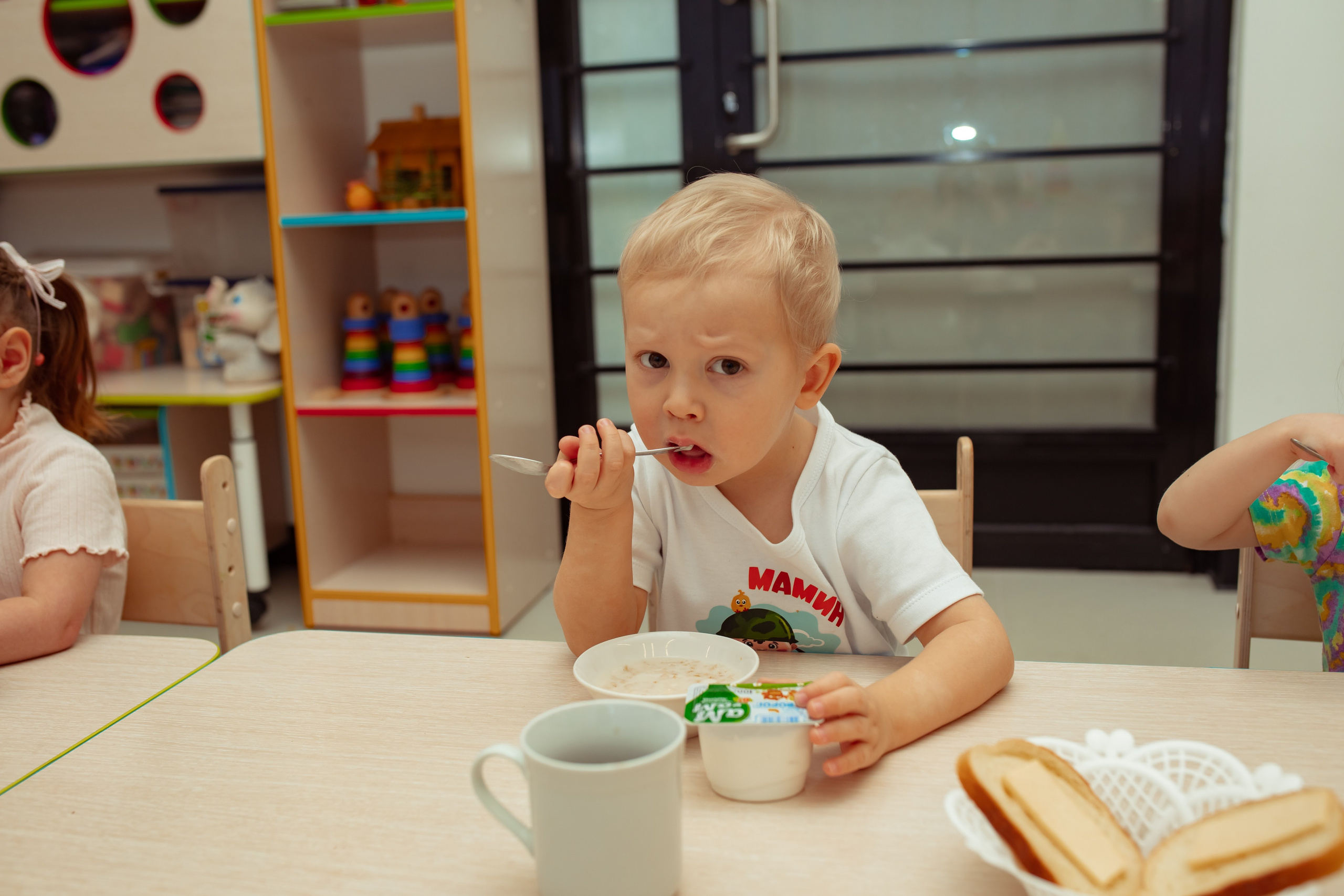 Праздник весны в детском саду. Семейный и детский фотограф в Москве Дорогова Екатерина