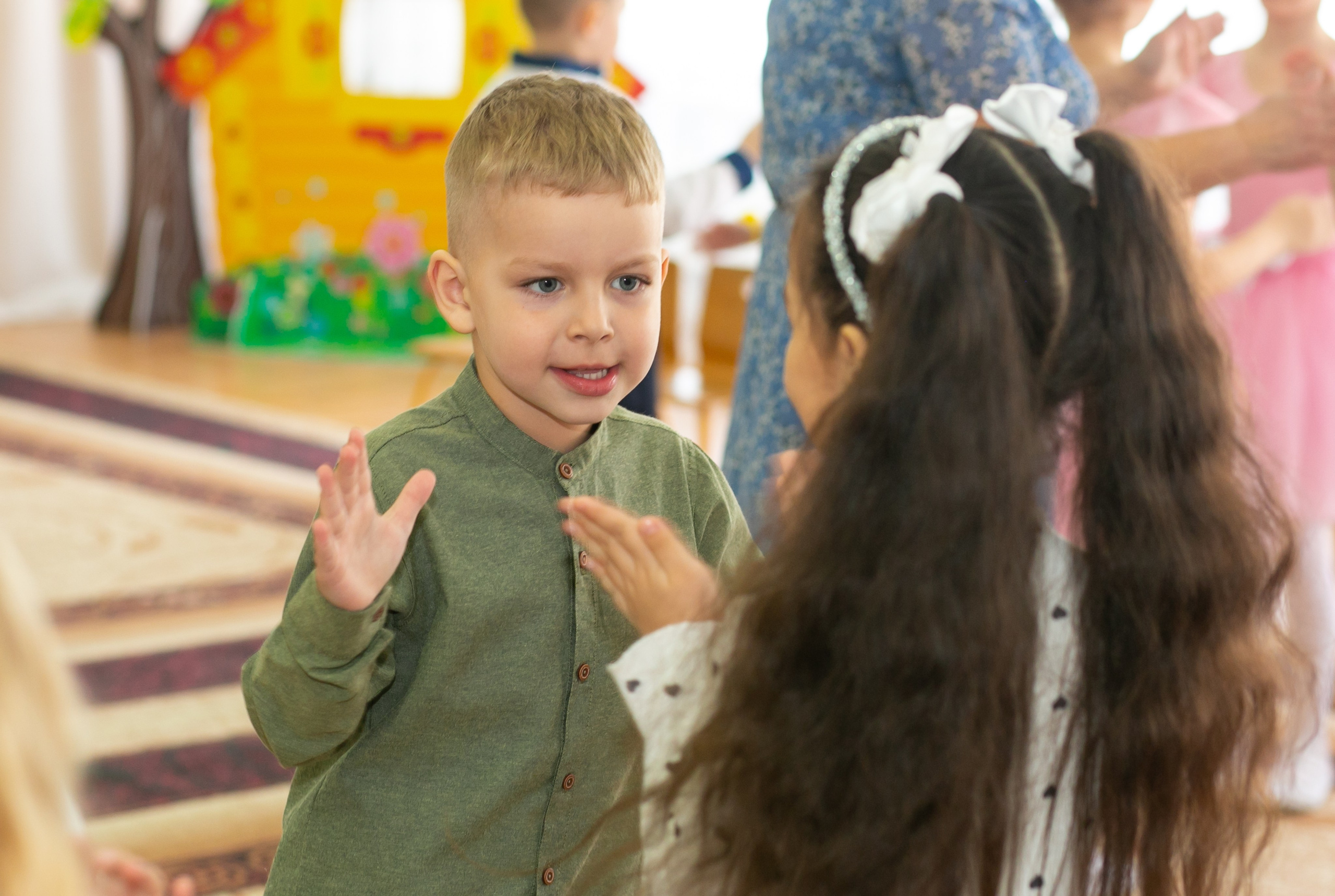 Выпускные и Утренники. Фотограф новорожденных и семейный фотограф НСО г. Бердск Марина Львова