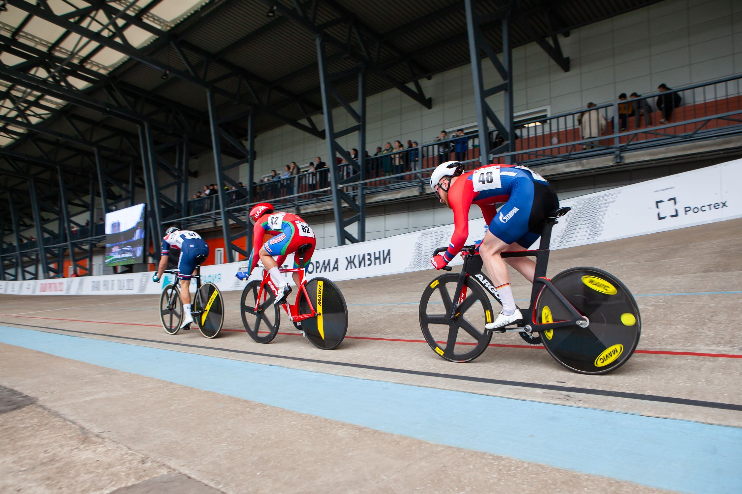 Соревнования по велоспорту «Большой приз Тулы» (19 мая 2023). Репортажный фотограф Алексей Пирязев