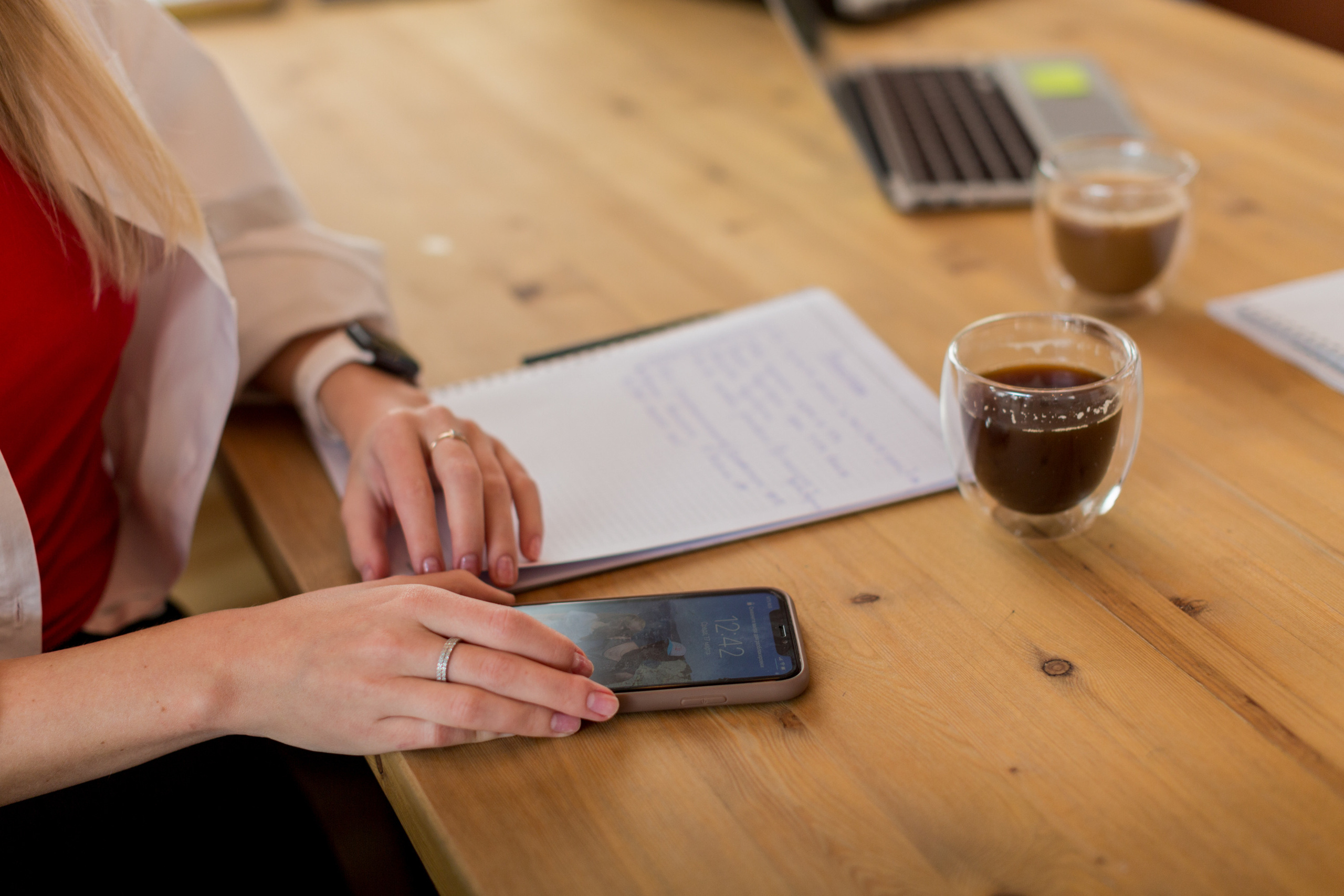 Контент фотограф красноярск. Портретный фотограф в Красноярске Акифьева Евгения