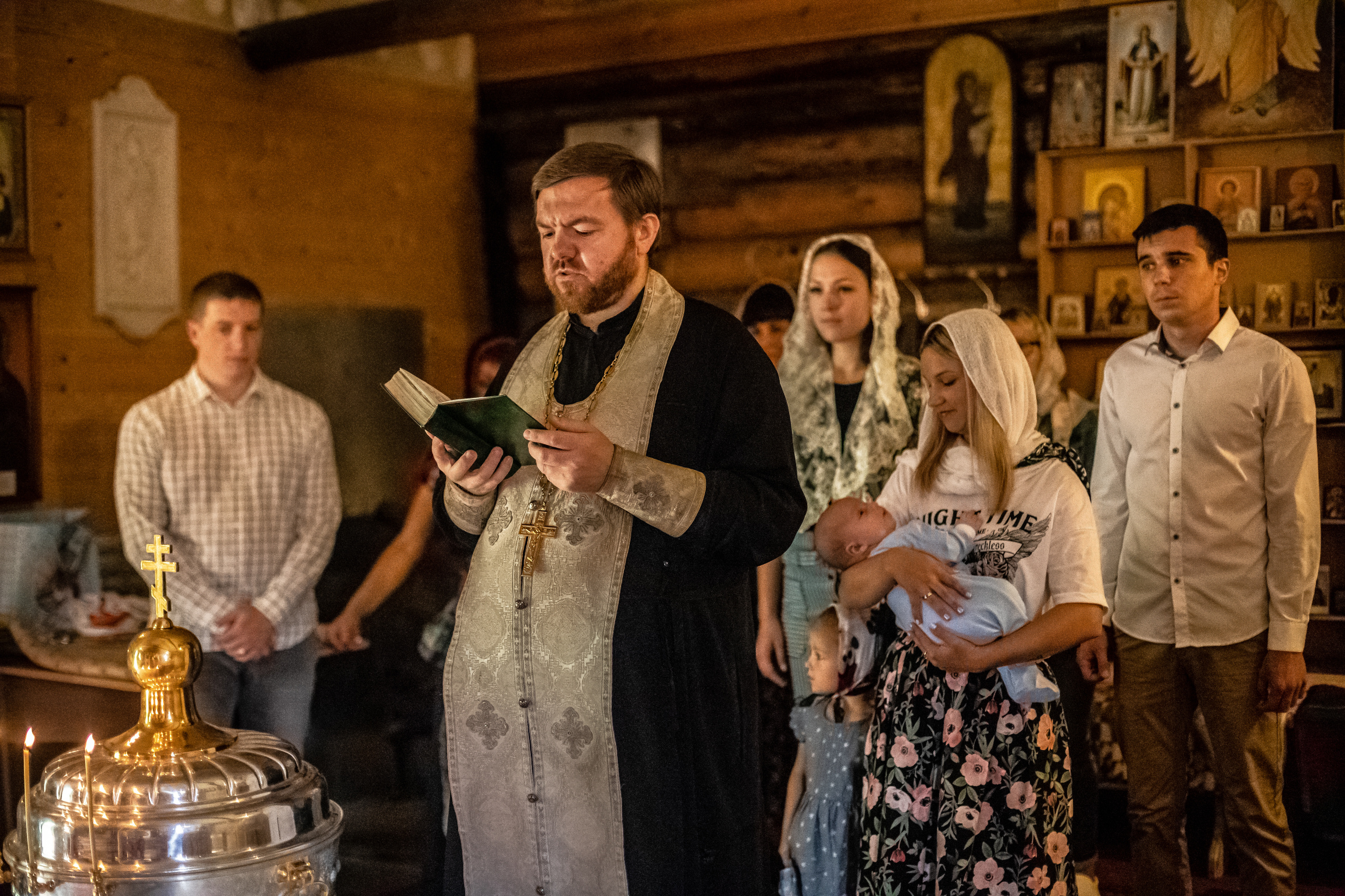 Съёмка таинство крещения. Свадебный фотограф в Москве