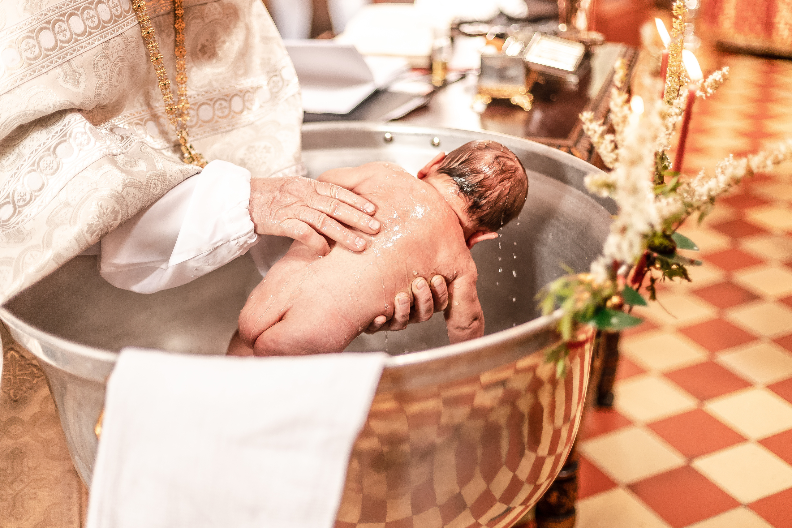 Съёмка таинство крещения. Свадебный фотограф в Москве