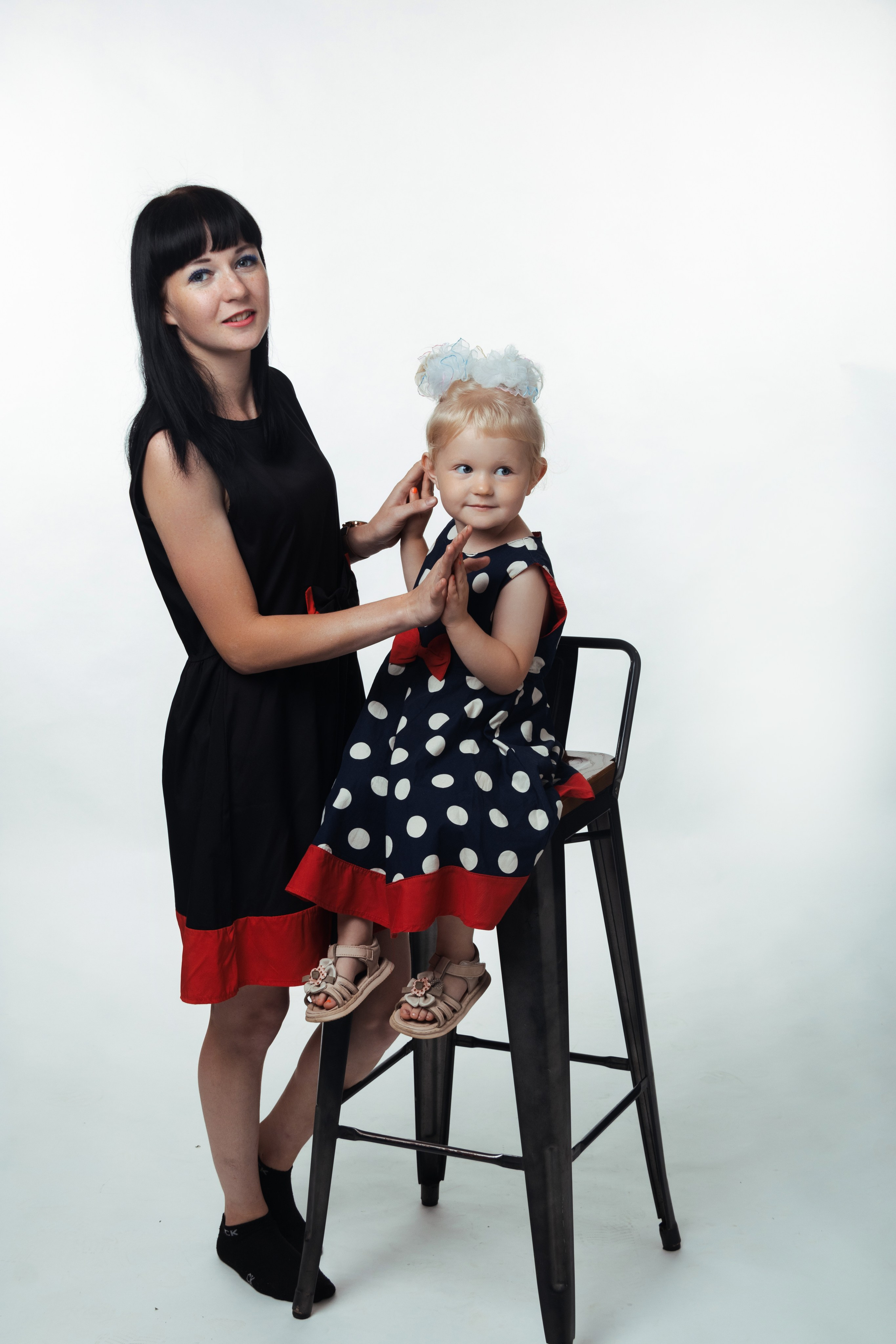 Марина & Есения. Коммерческий фотограф