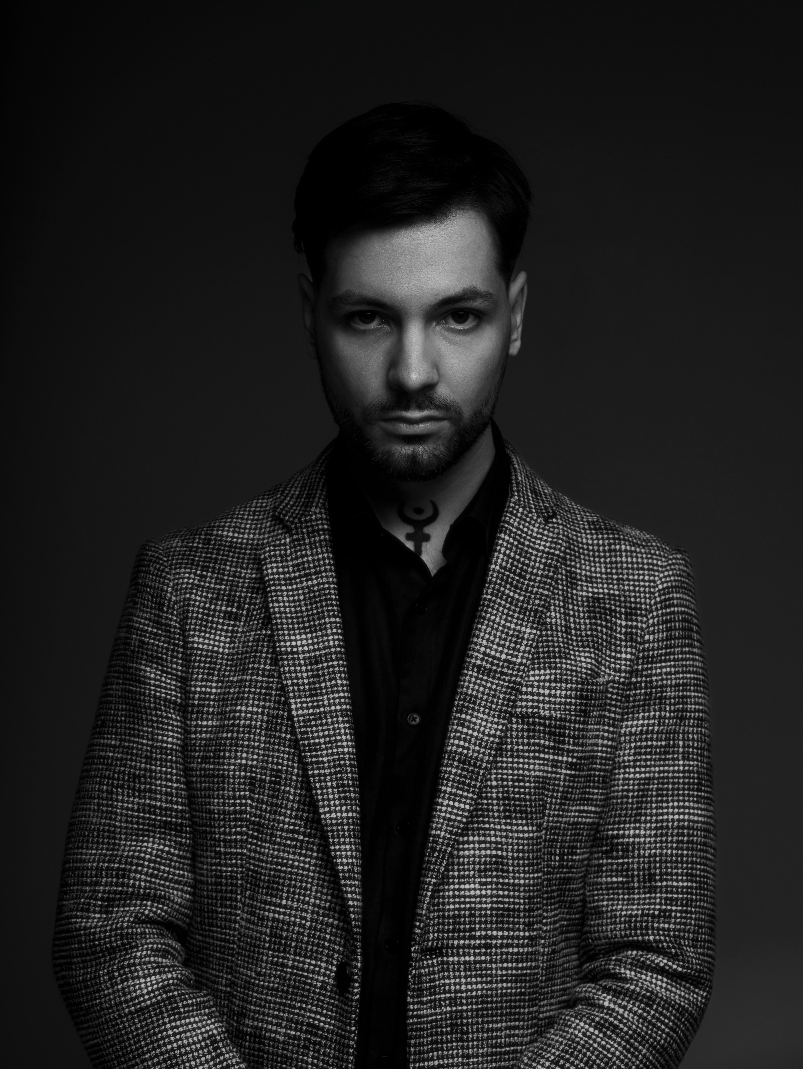 Мужской портрет. Денис Елагин — Фотограф