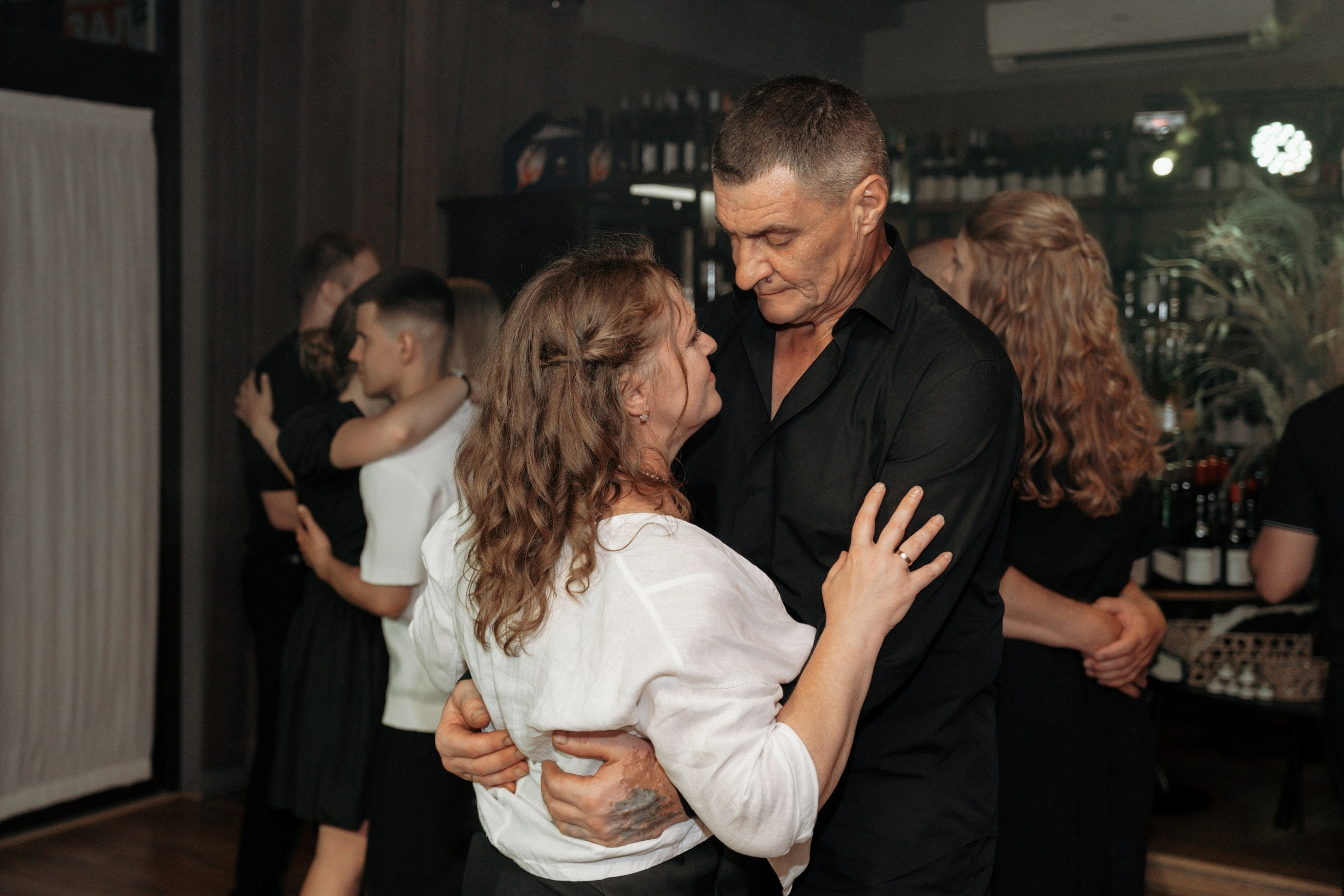 Свадьба Анастасии и Евгения, Картинная галерея, прогулка в лесу. Ресторан «Хлеб и Винотека». Свадебный фотограф в Тамбове Павел Четвертков