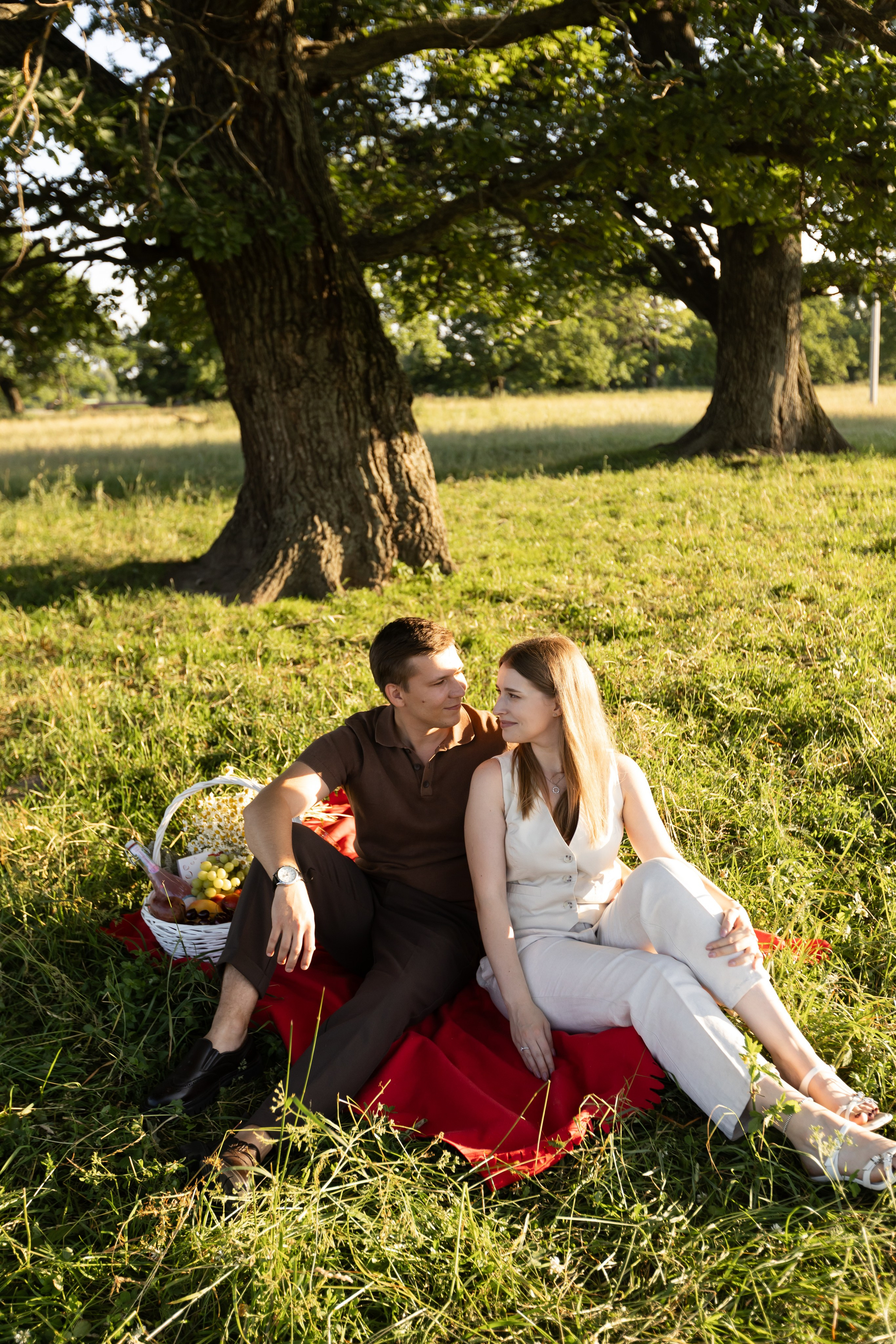 Love story Артем и Катя _ лето 2026. Свадебные фотограф в Казани от Студии FrameLife