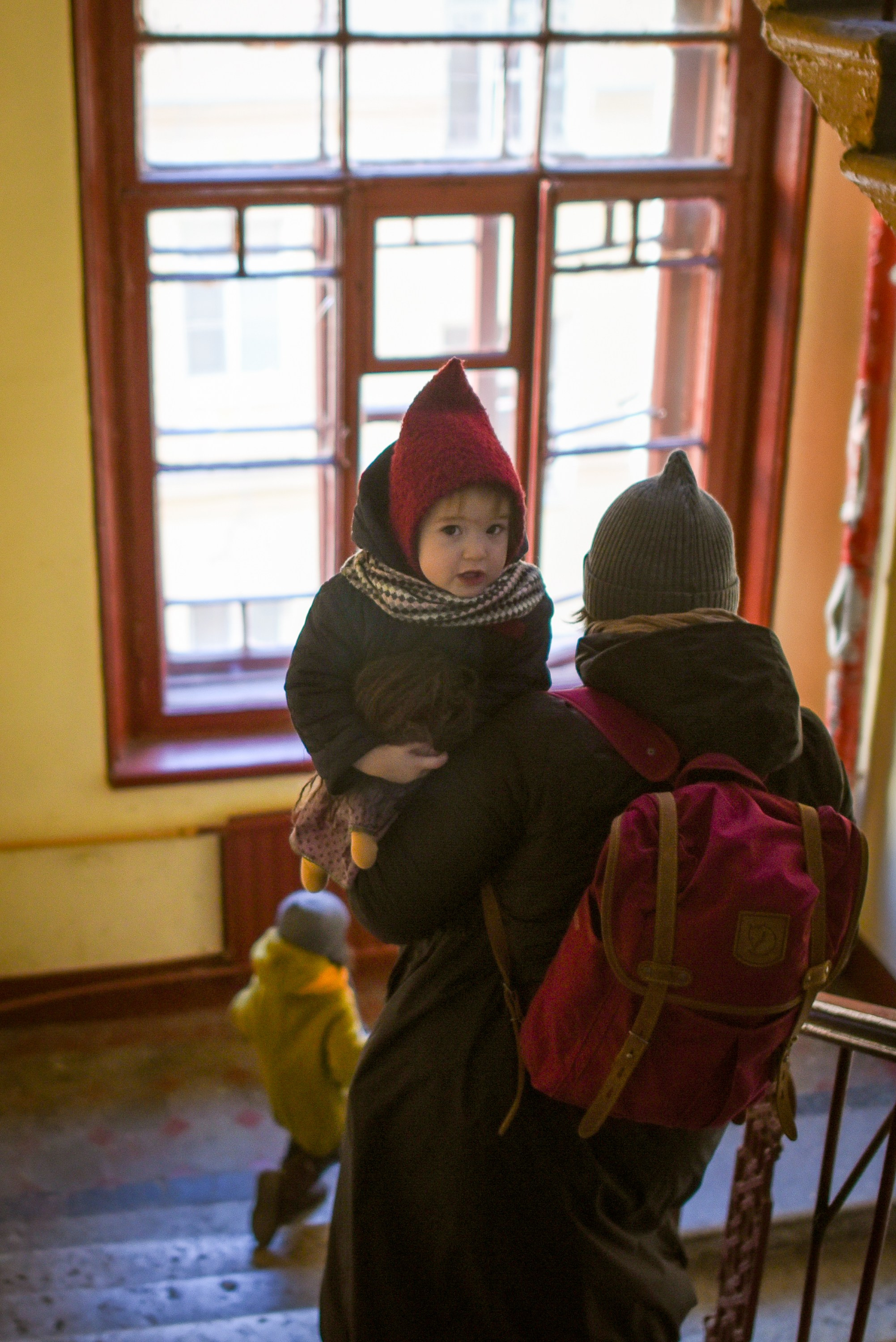 A Mom’s Day: The Everyday Hustle. Documentary family photography in Barcelona and beyond