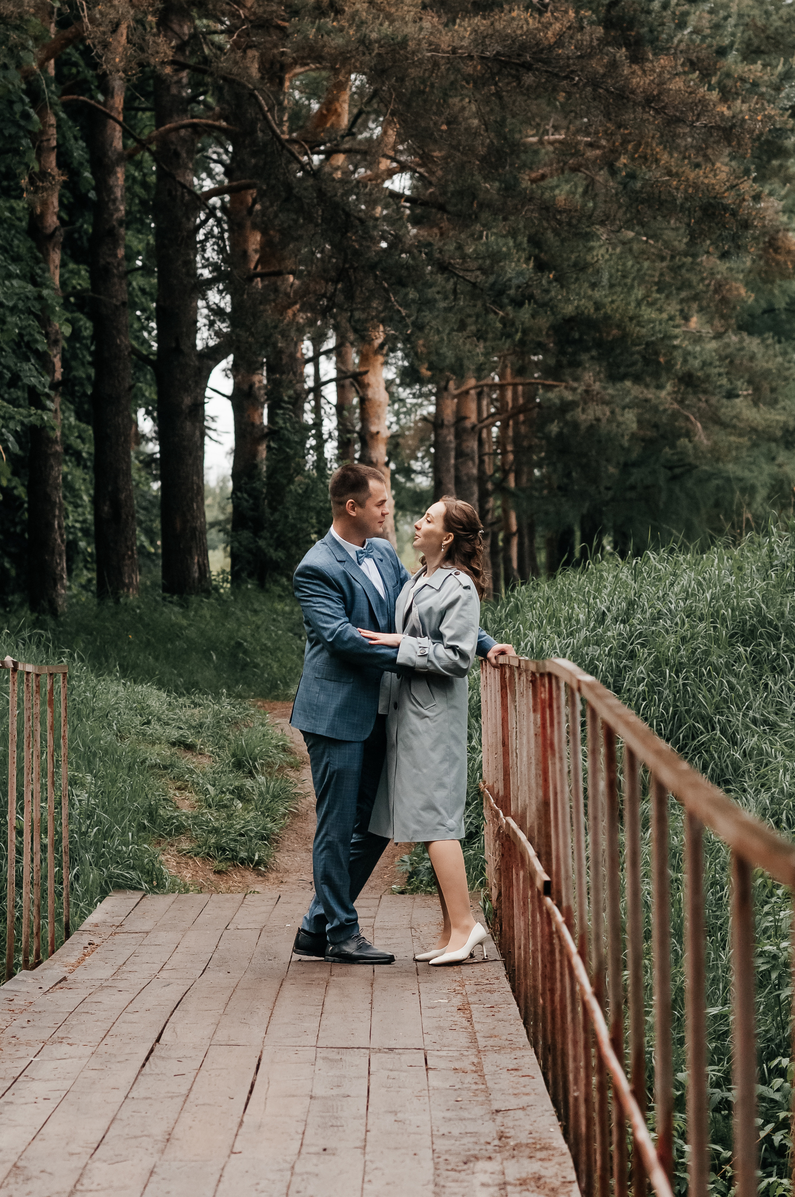 Свадебная съёмка в дождливую погоду для Марии и Дениса. Свадебный и семейный фотограф г. Ярославль Савинская Анастасия