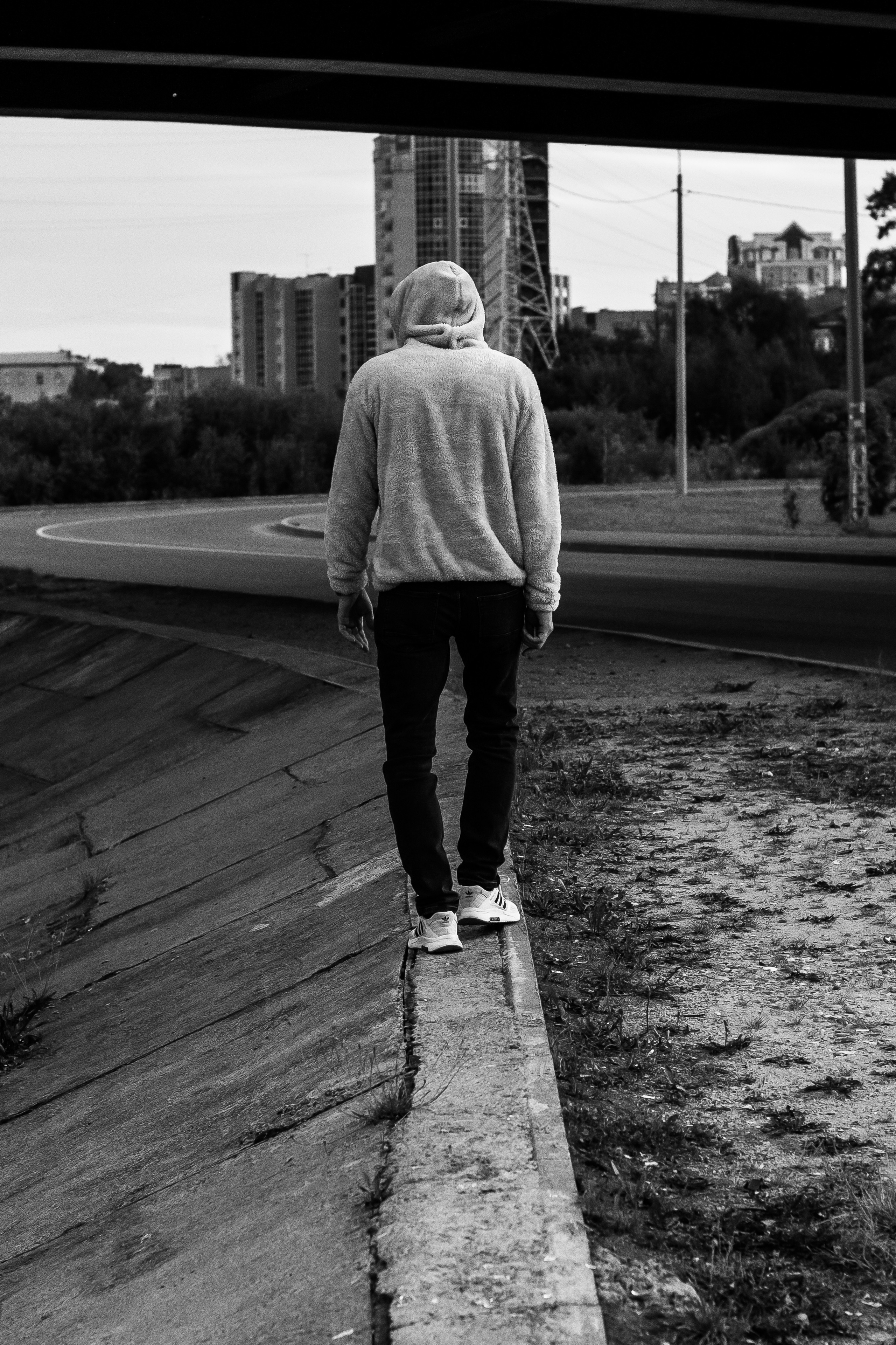 Мужская прогулочная съёмка. Свадебный и семейный фотограф г. Ярославль Савинская Анастасия