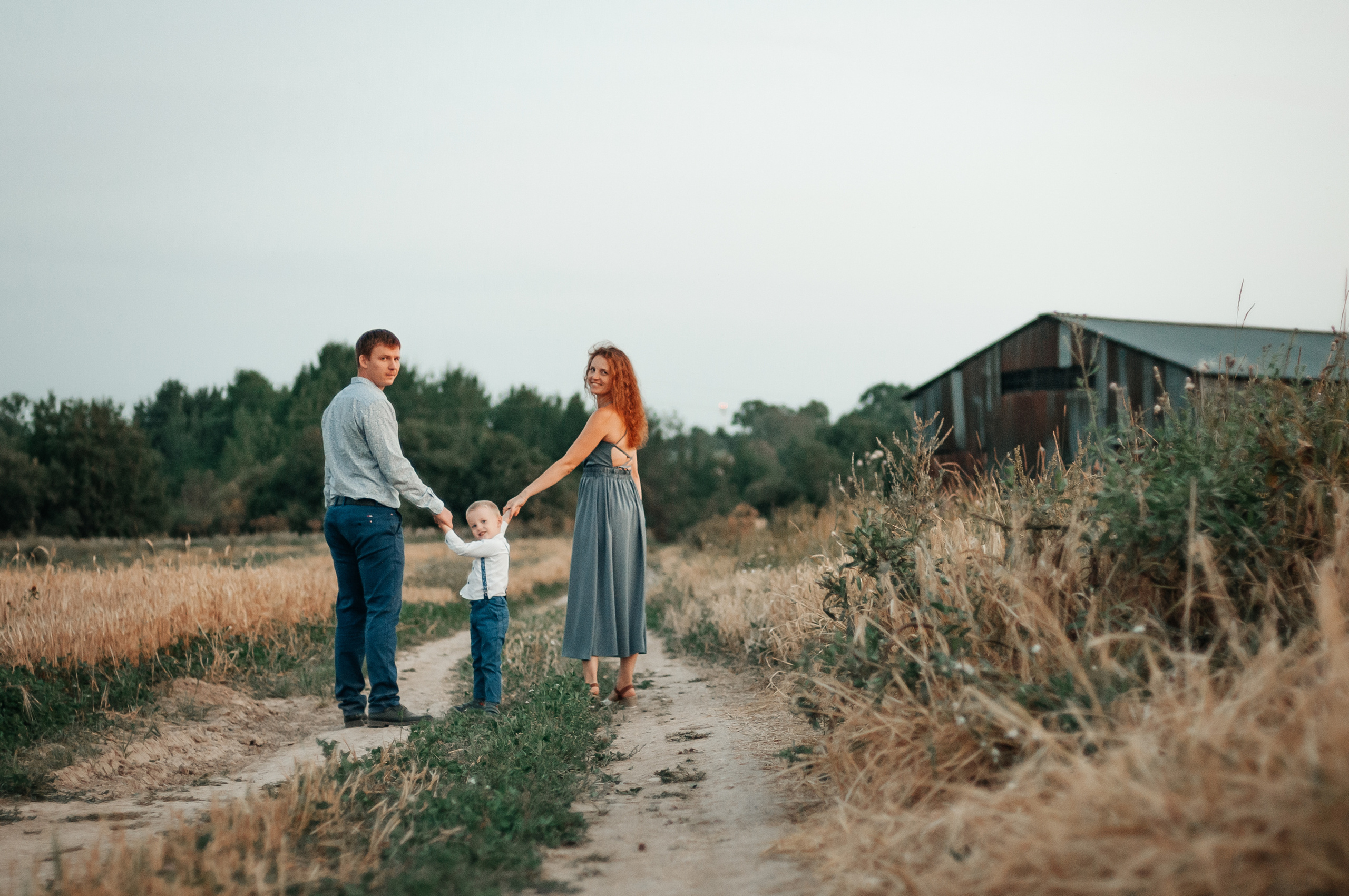 Съёмка с лошадью для Юлии, Андрея и Артёма. Свадебный и семейный фотограф г. Ярославль Савинская Анастасия